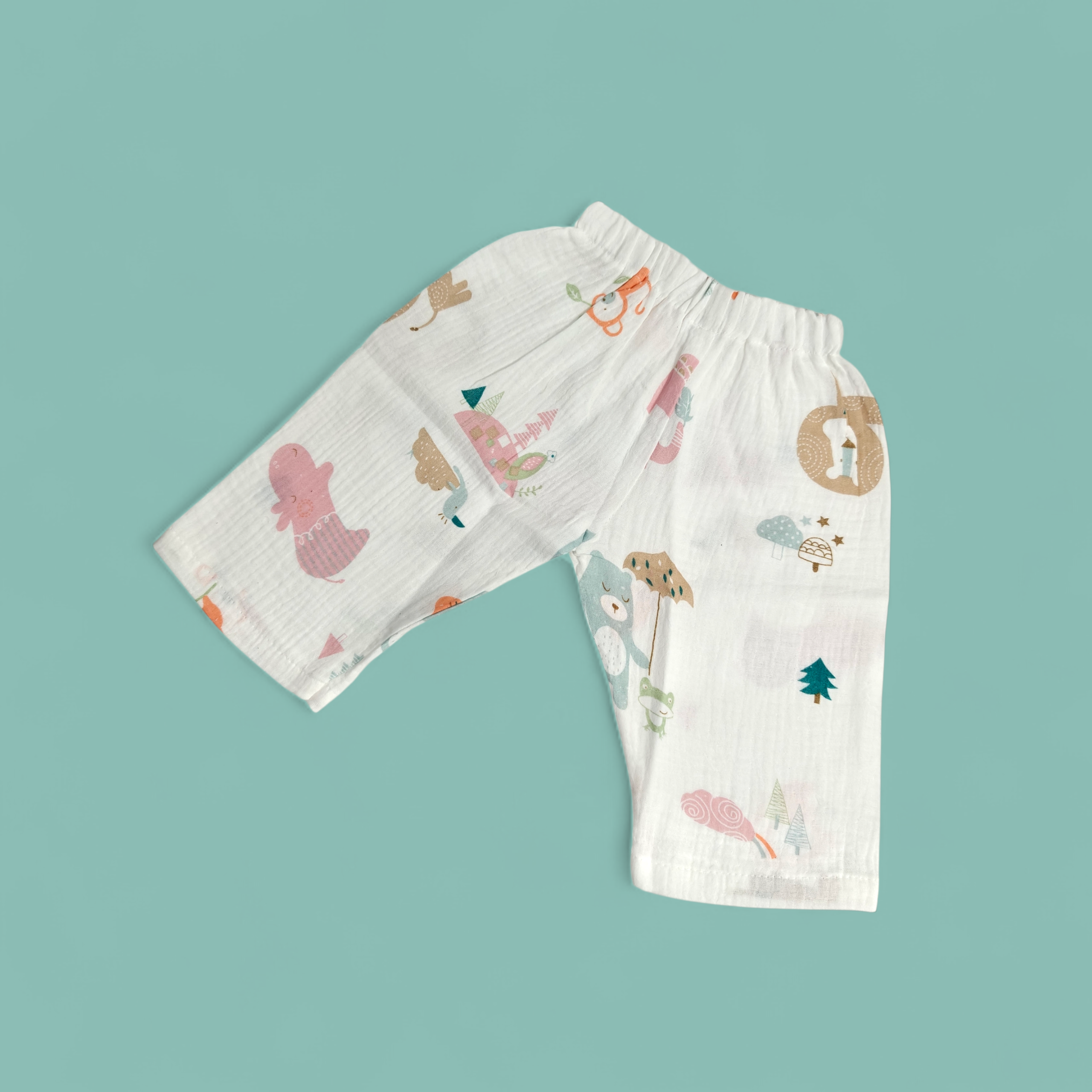 JUNGLE PRINT BUTTON-UP MUSLIN NIGHTSUIT - WHITE