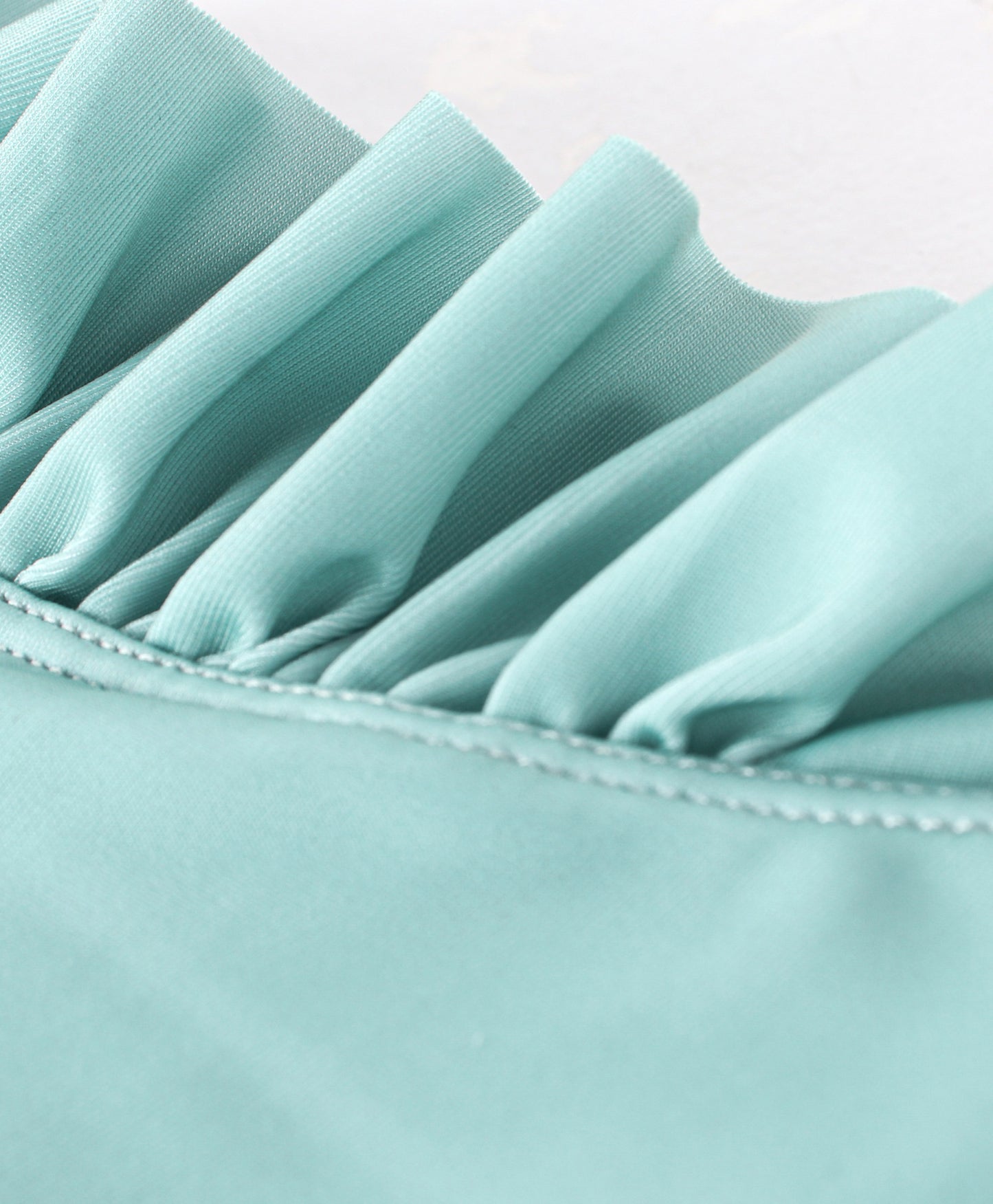 SOLID COLOUR FRILL 1PC SWIM SUIT - GREEN