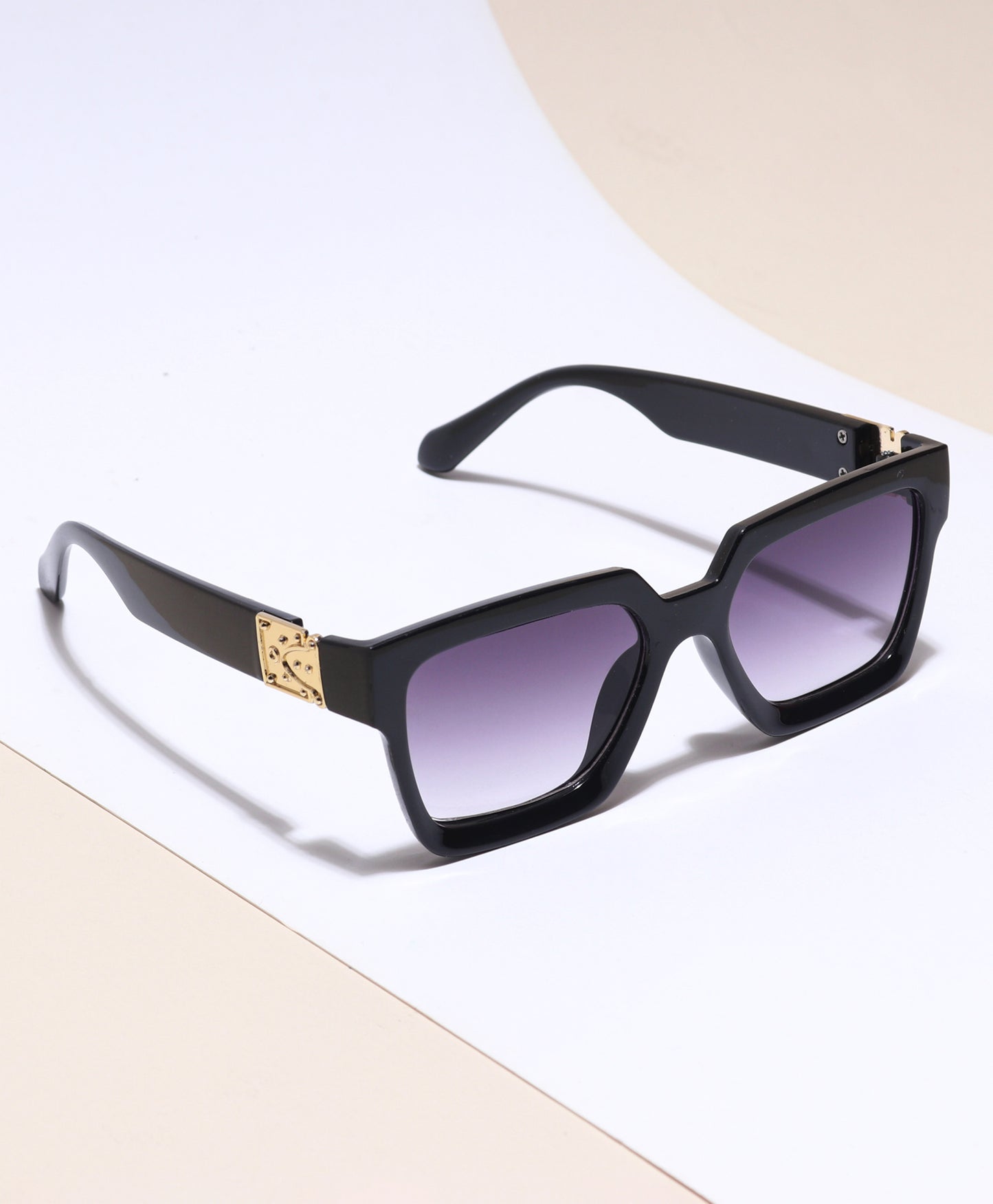 VINTAGE SUNGLASSES