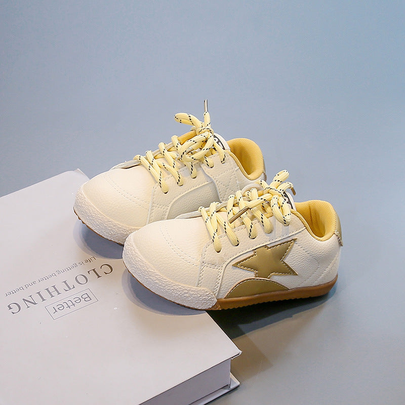 STAR PATCH SNEAKERS - WHITE & GOLD
