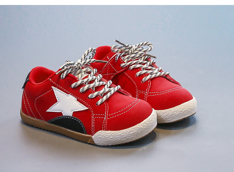 STAR PATCH SNEAKERS - RED