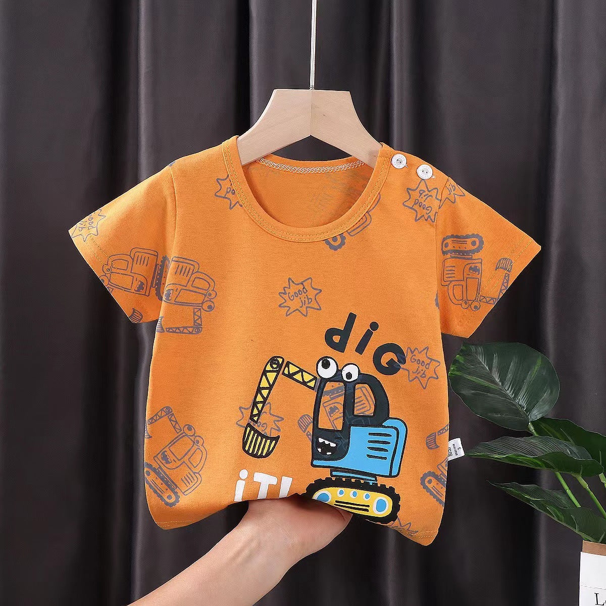EXCAVATOR PRINT T-SHIRT - ORANGE
