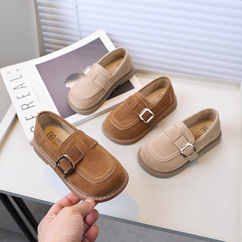 BUCKLE SUEDE LOAFERS - BEIGE