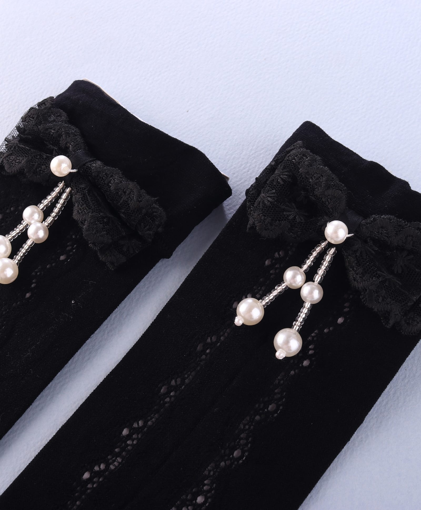 BOW & PEARL APPLIQUE KNEE LENGTH SOCKS