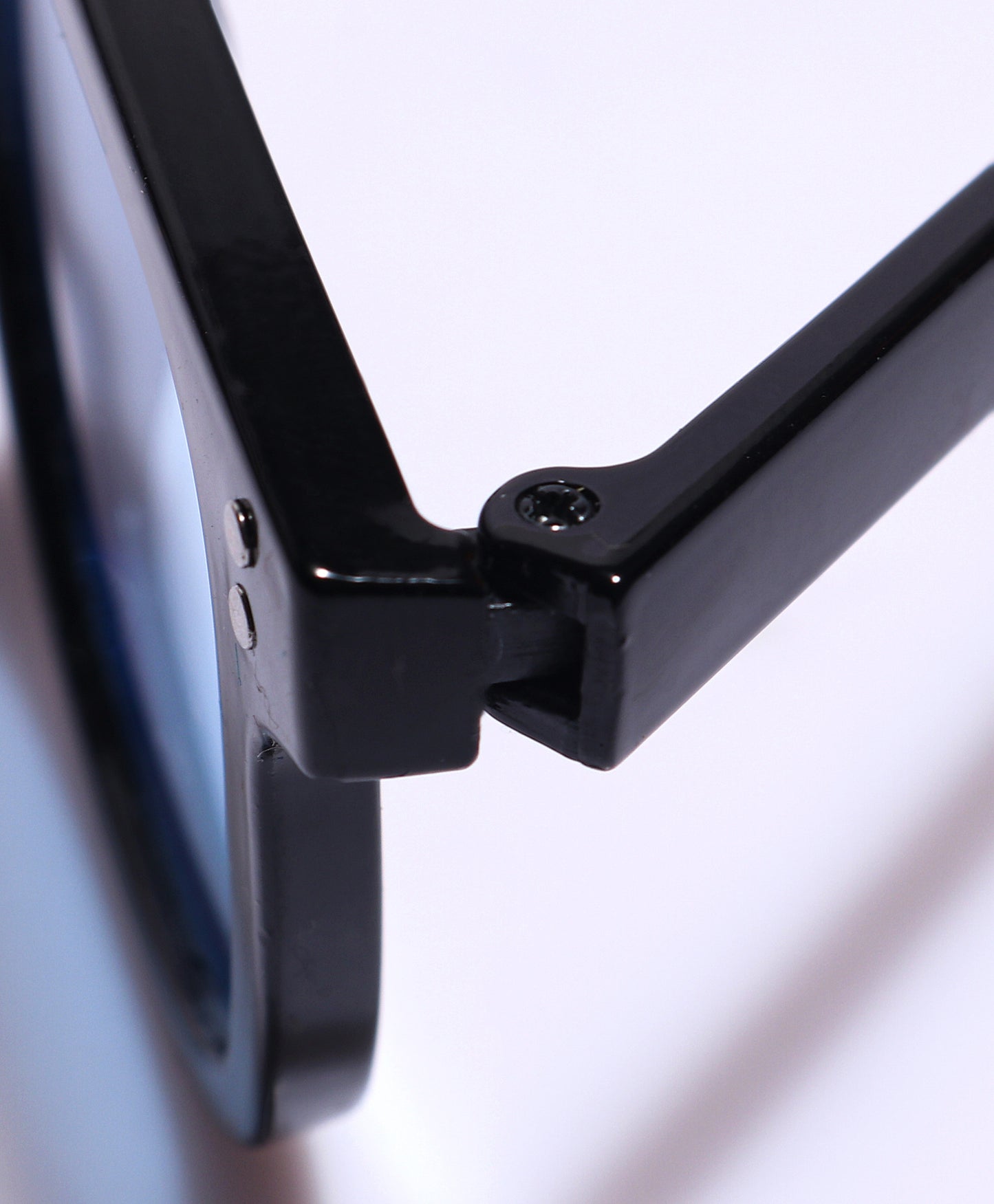 THE CLASSIC WAYFARERS