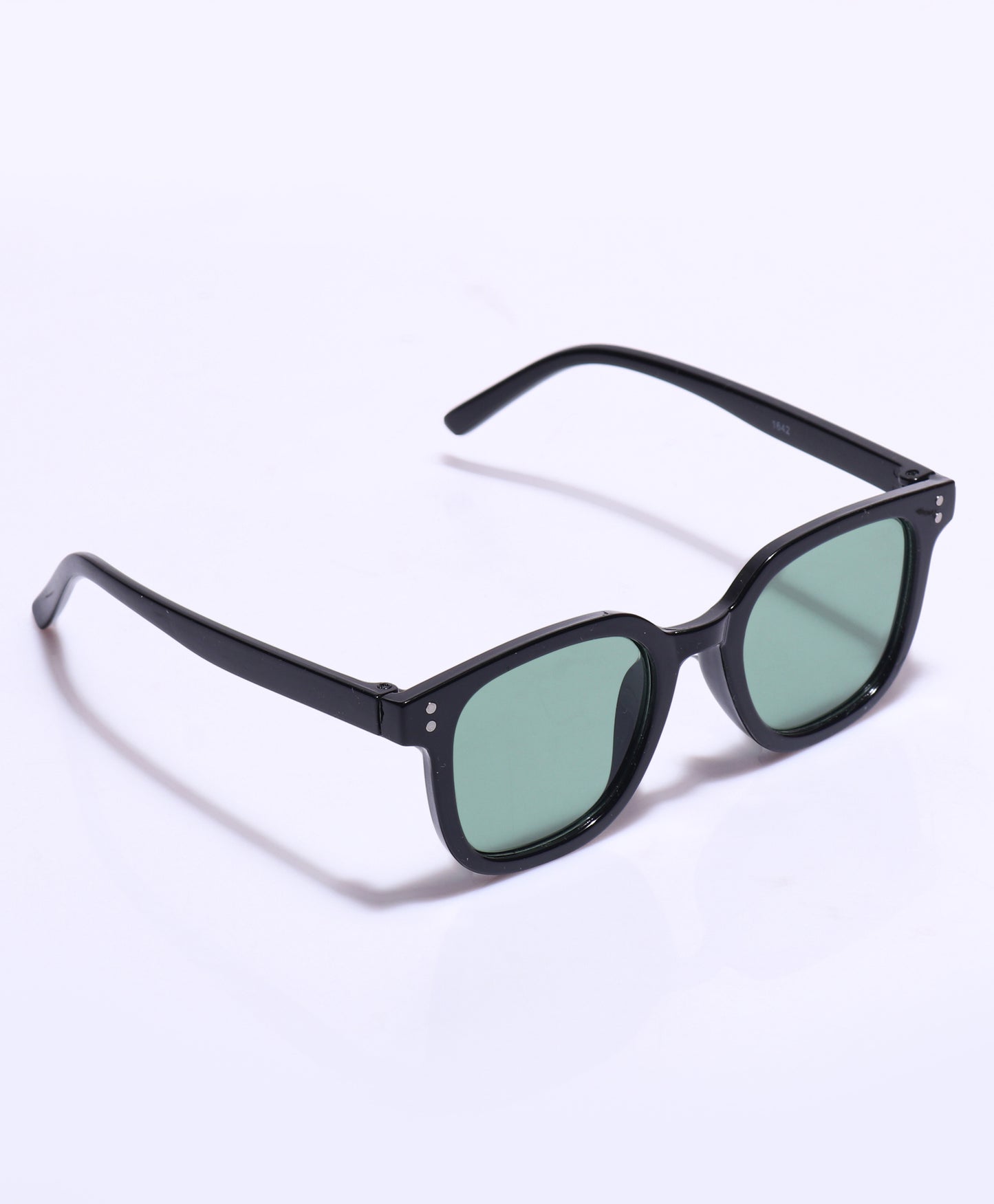 THE CLASSIC WAYFARERS