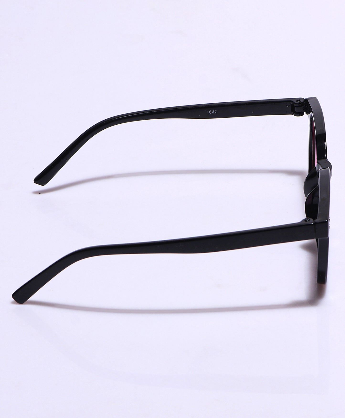 THE CLASSIC WAYFARERS