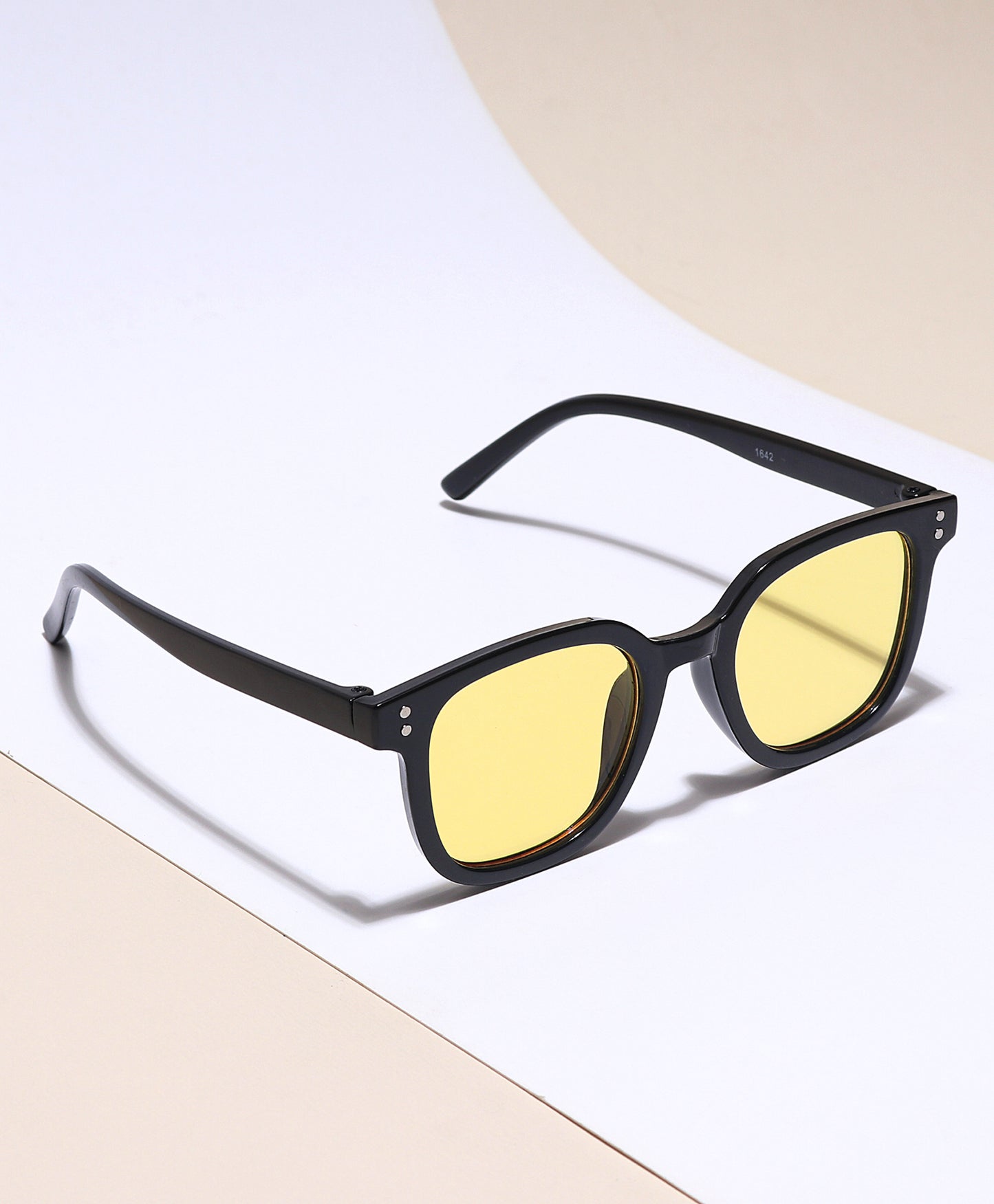 THE CLASSIC WAYFARERS