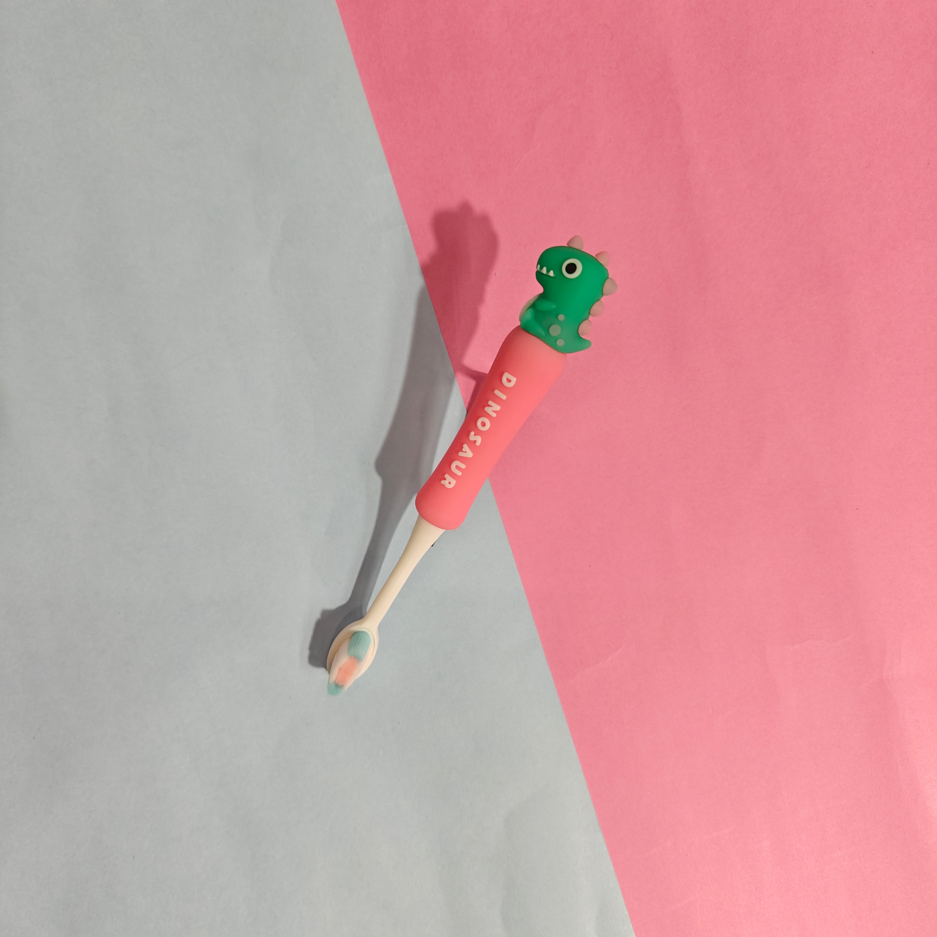 DINOSAUR TOOTH BRUSH