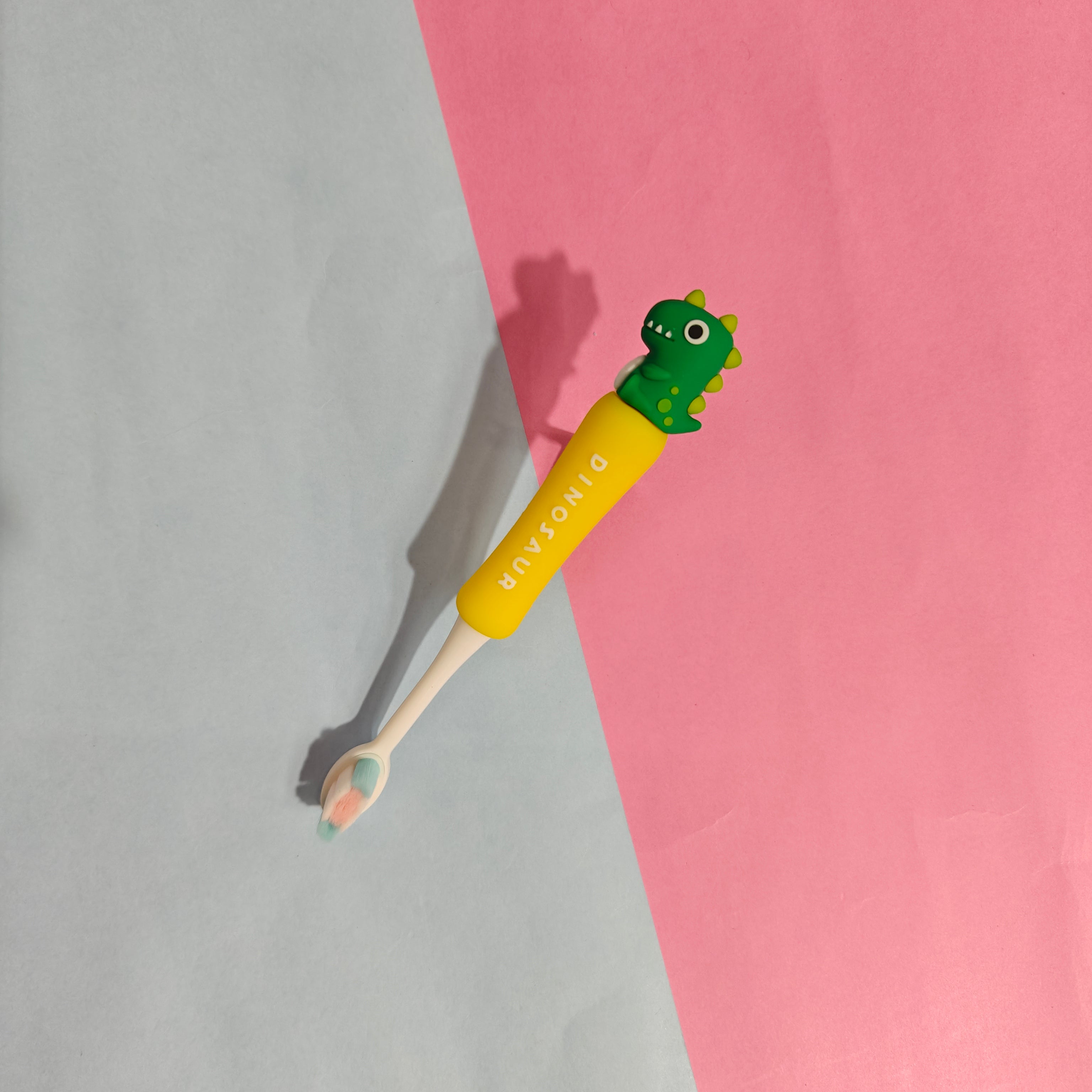 DINOSAUR TOOTH BRUSH