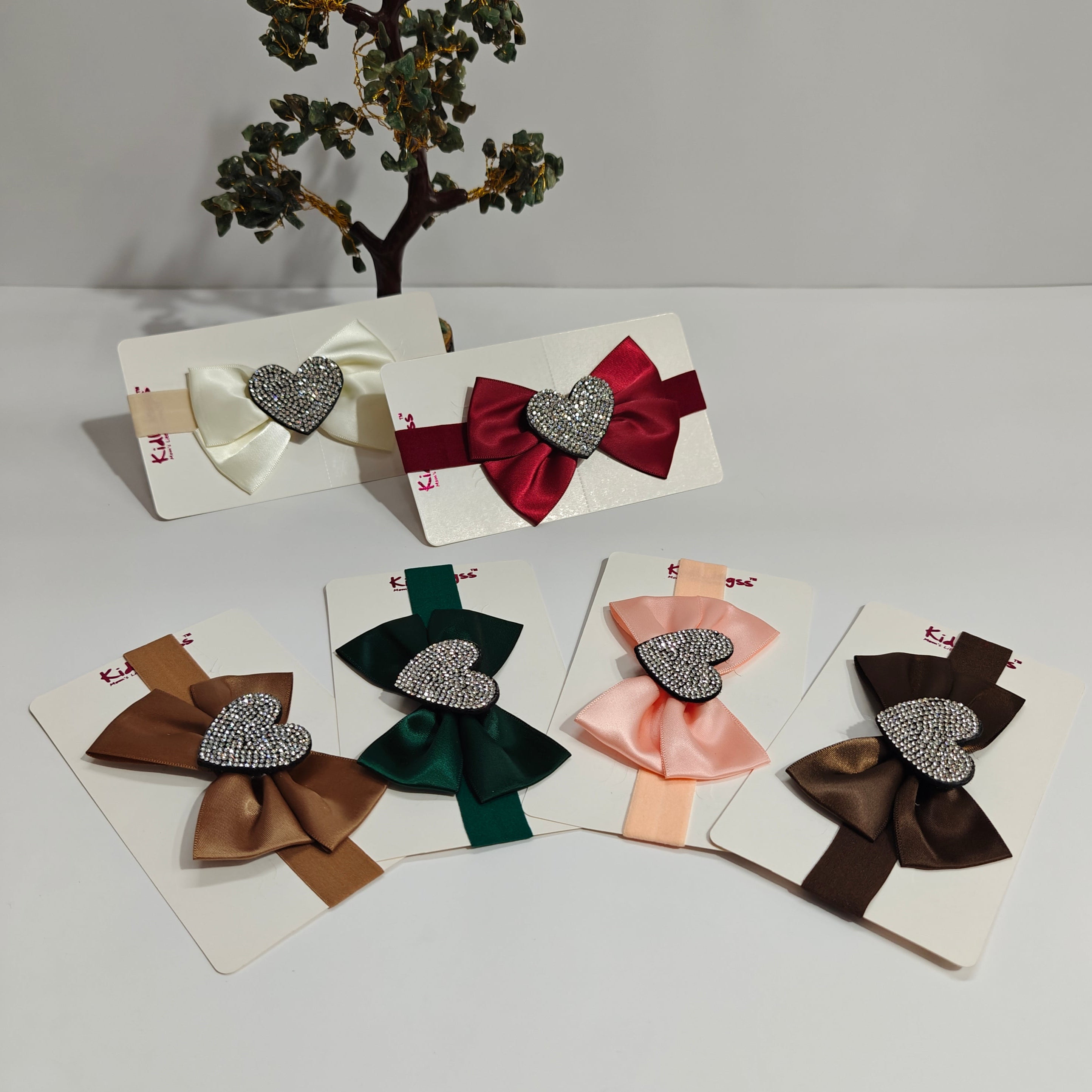 BEADED HEART & BOW HAIRBAND