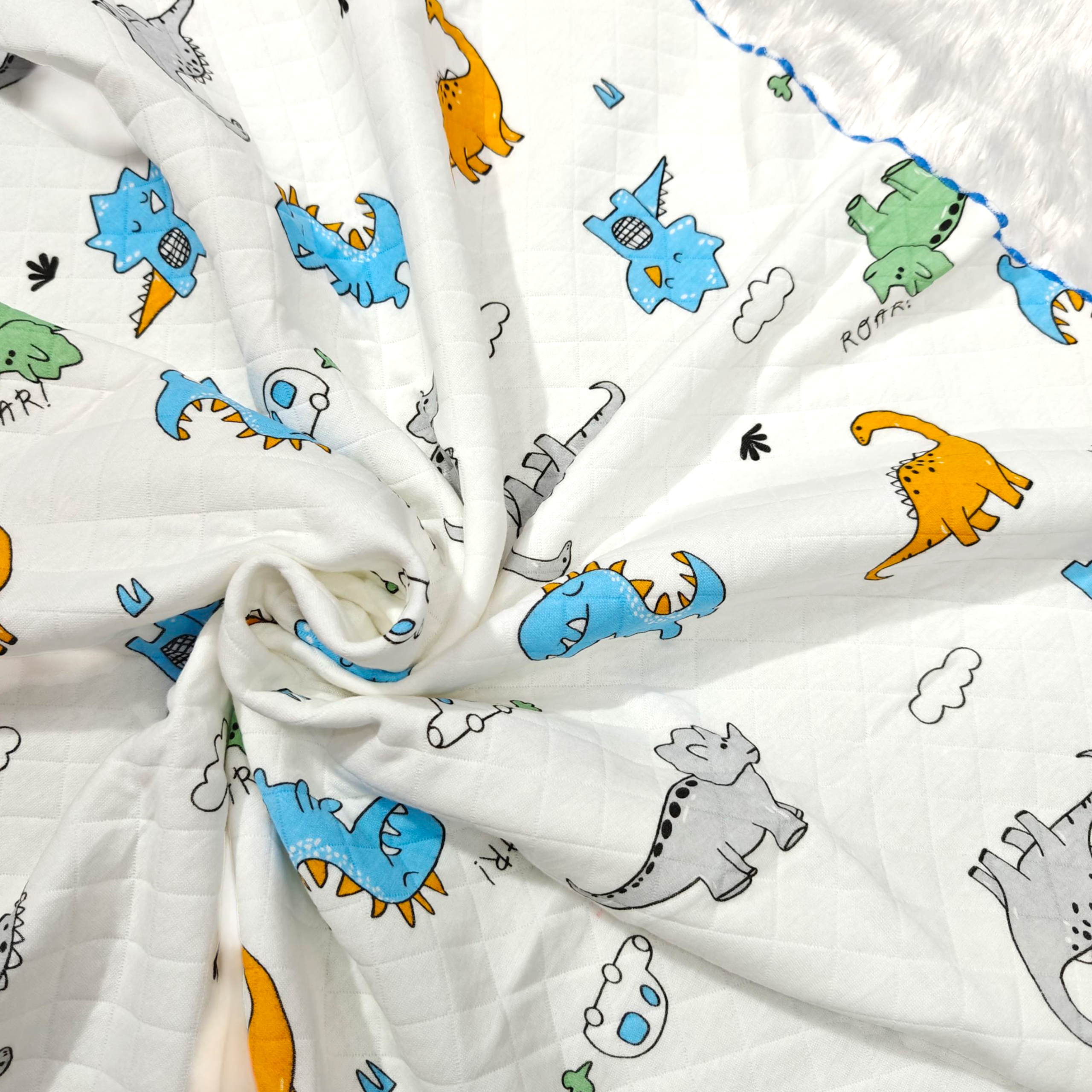 COTTON DINOSAUR PRINT CHECKERED BLANKET