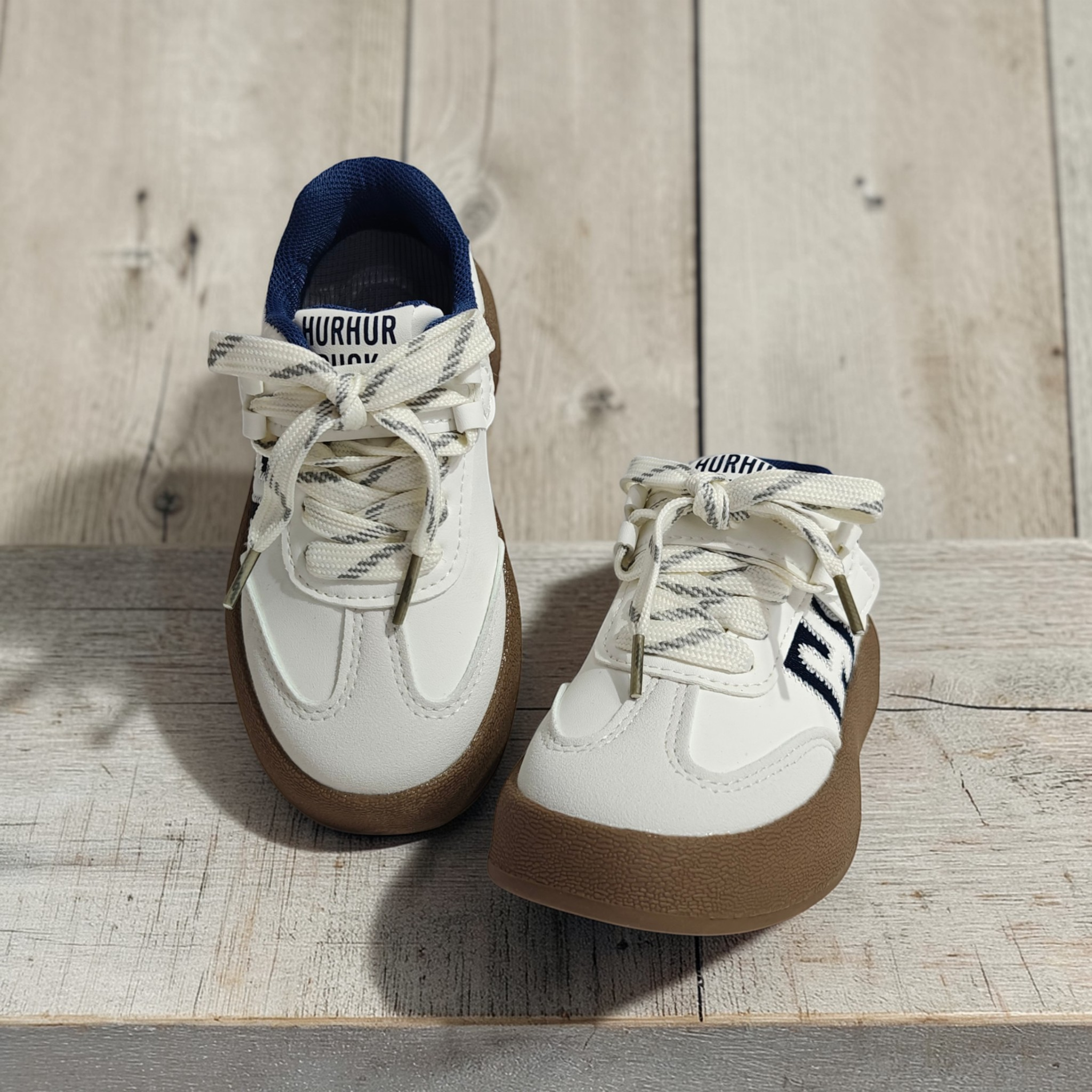 H PATCH DETAILED SNEAKERS - NAVY