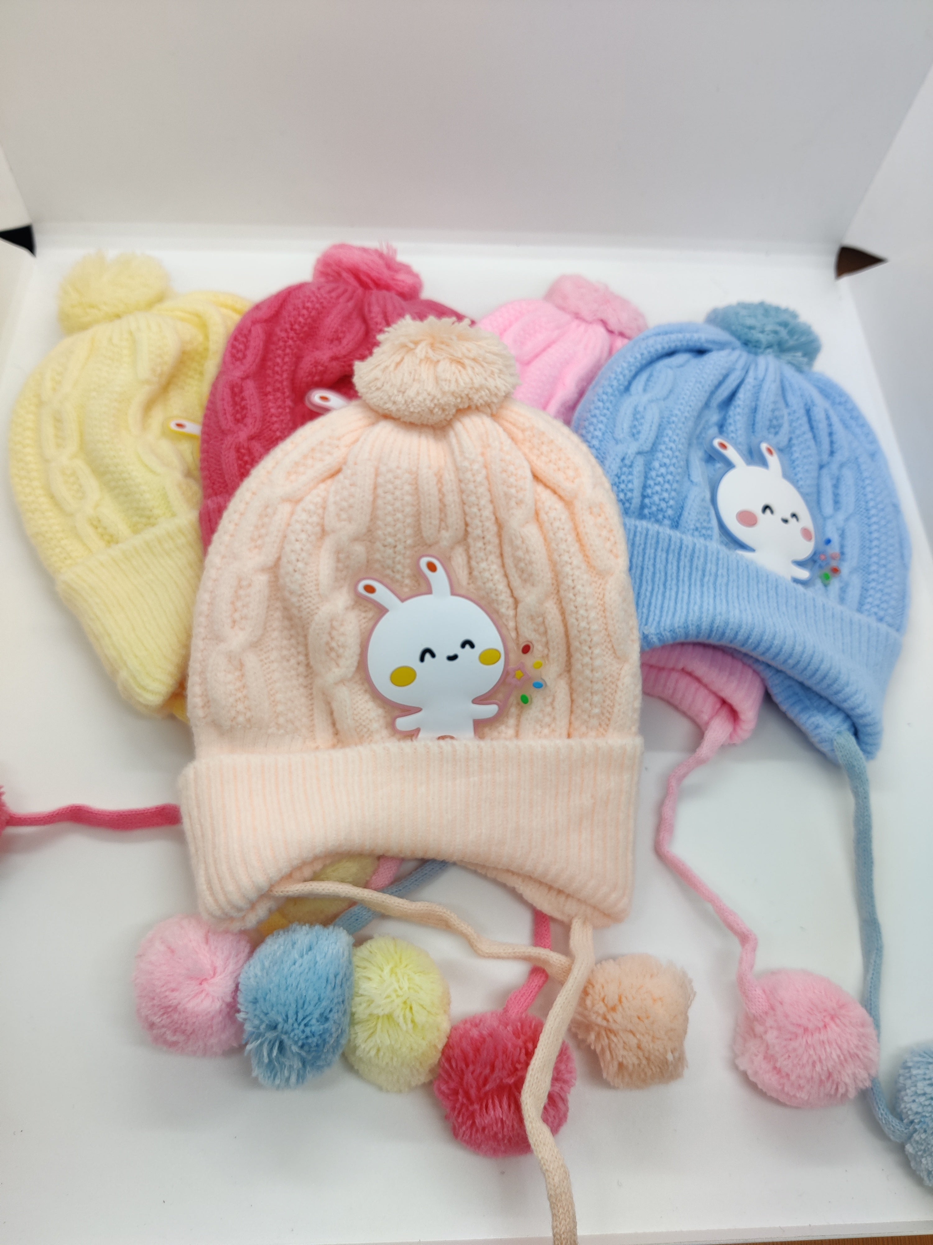 TEDDY POM-POM WINTER CAP