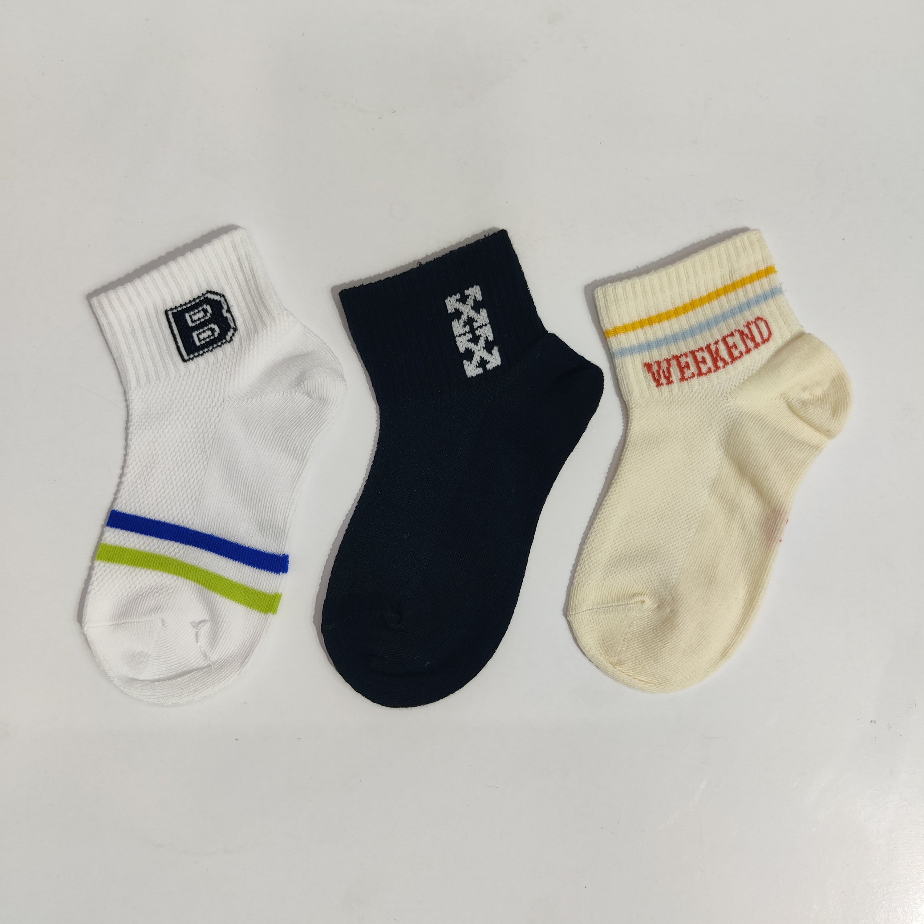 ASSORTED SOCKS PACK OF 3 - MULTI-COLOUR