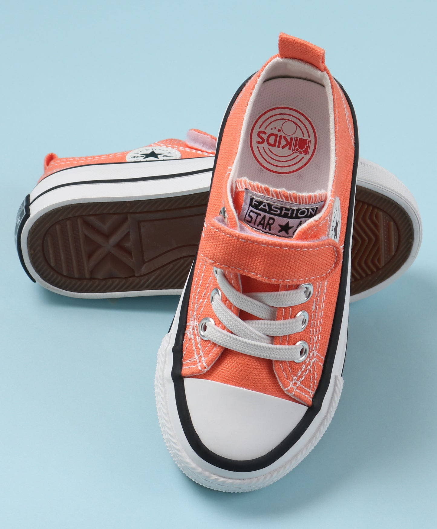 STAR PATCH VELCRO CLOSURE SNEAKERS - ORANGE
