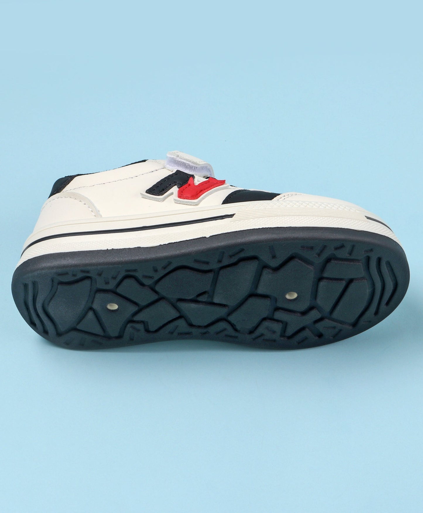 N PATCH VELCRO CLOSURE SNEAKERS - WHITE & BLACK