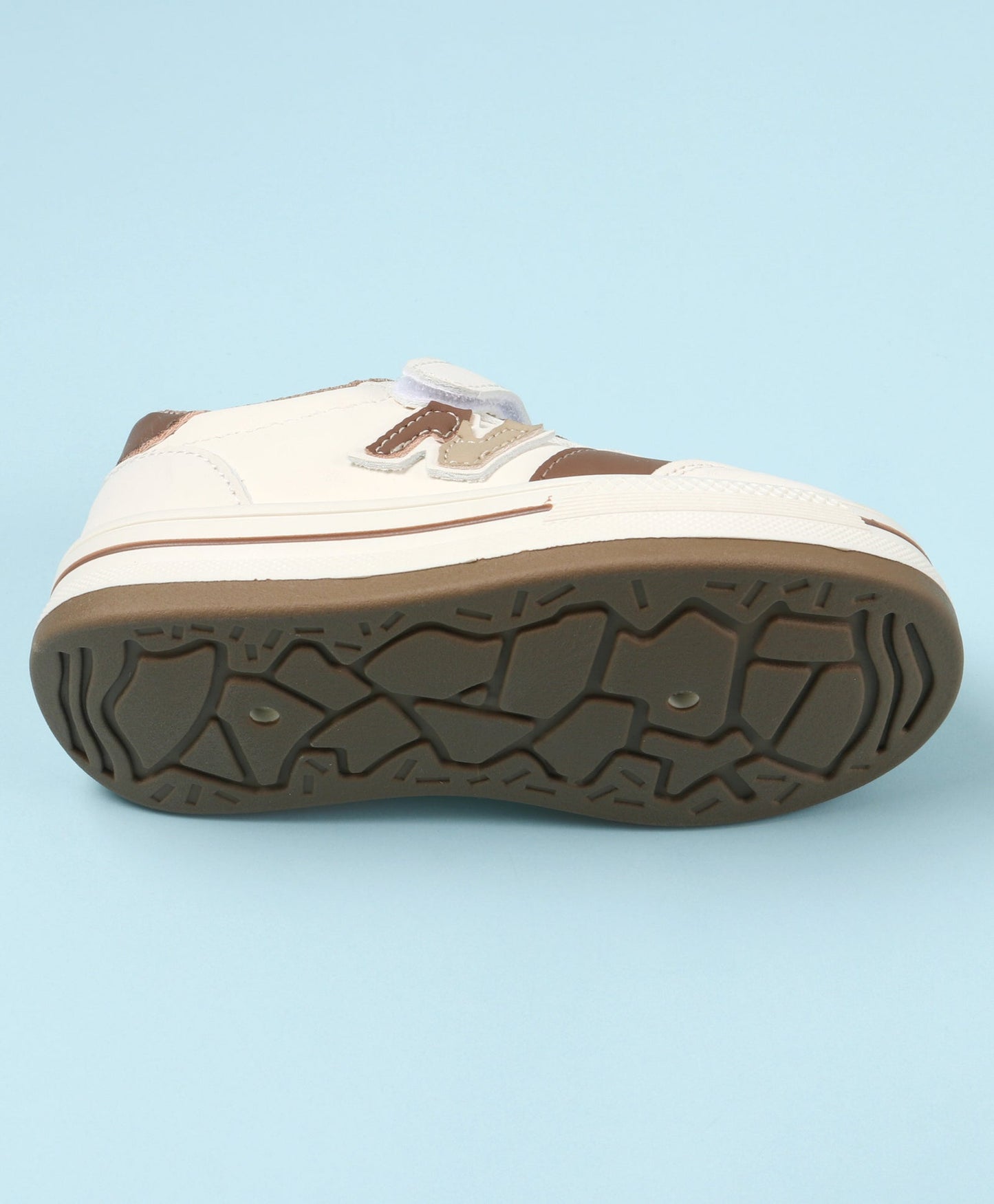 N PATCH VELCRO CLOSURE SNEAKERS - WHITE & PINK