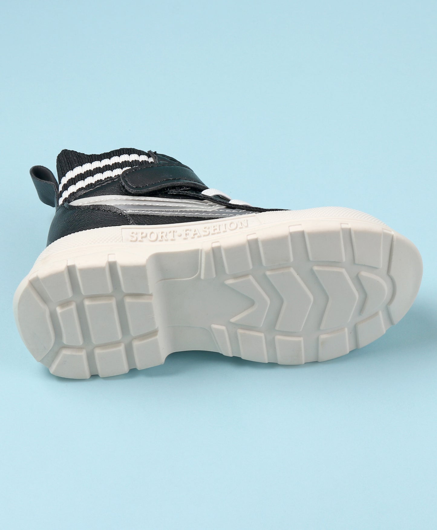 SIDE PATCH LACE DESIGN HIGH TOP SNEAKERS - BLACK