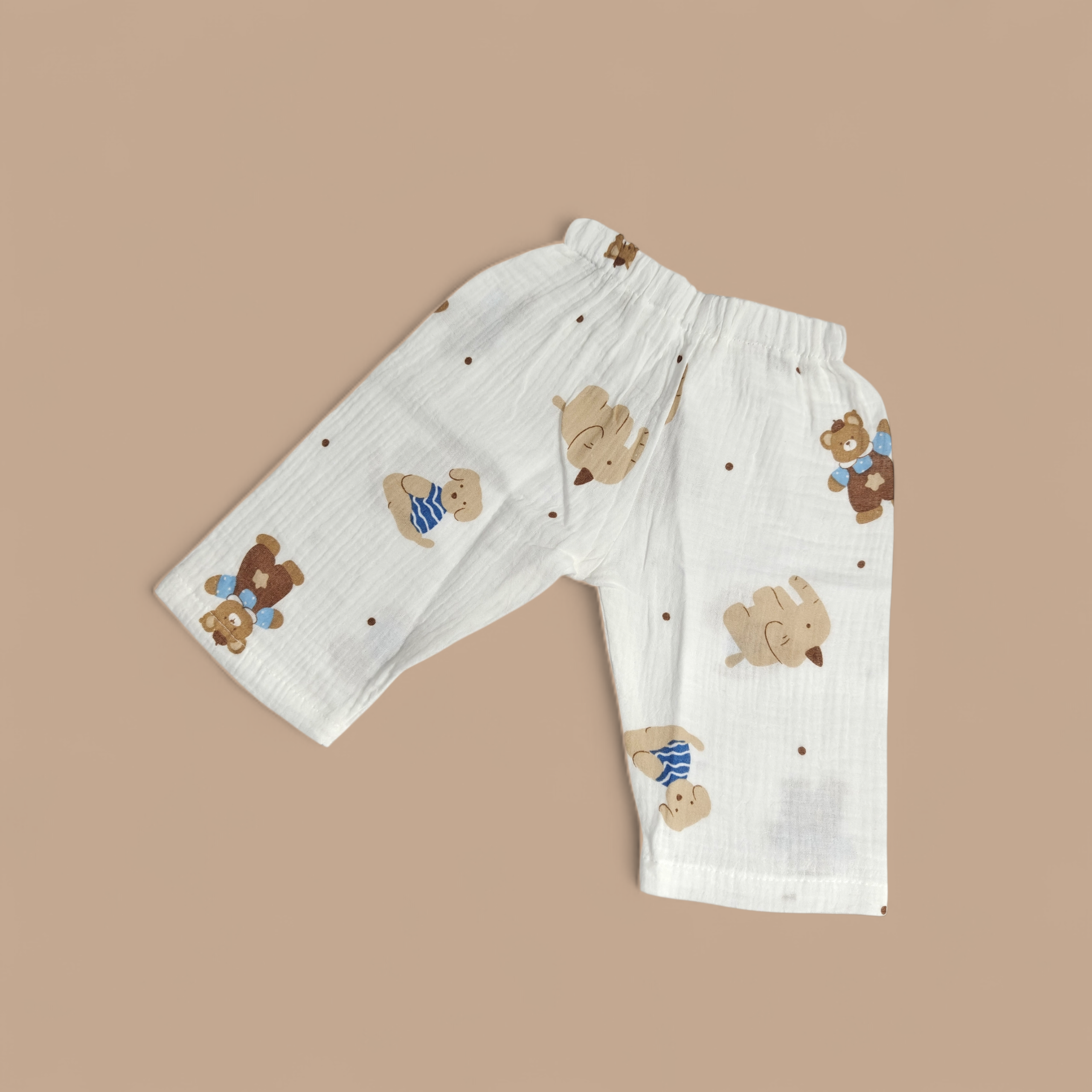 ELEPHANT & BEAR PRINT BUTTON-UP MUSLIN NIGHTSUIT - WHITE