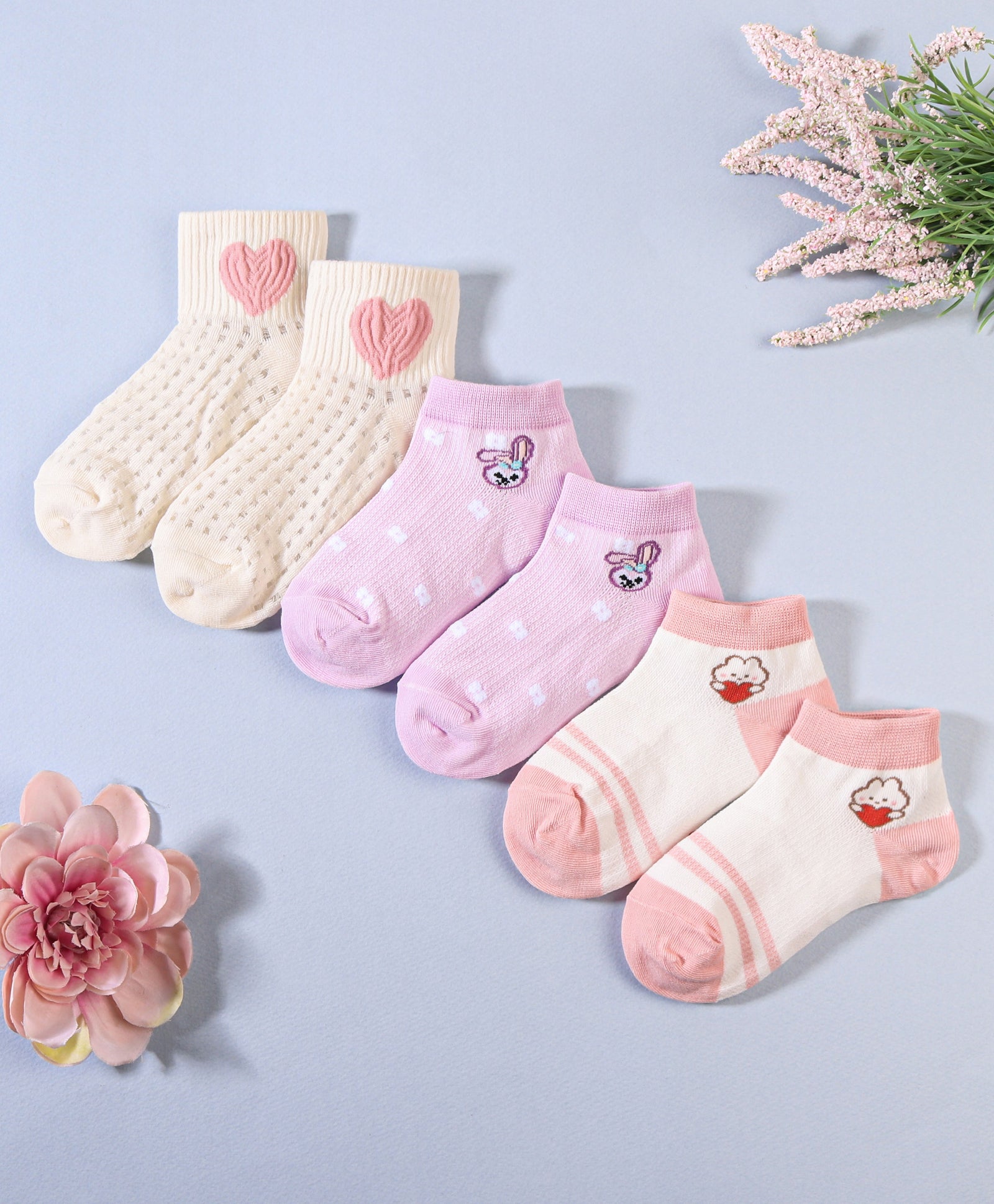 ASSORTED SOCKS PACK OF 3 - MULTI-COLOUR