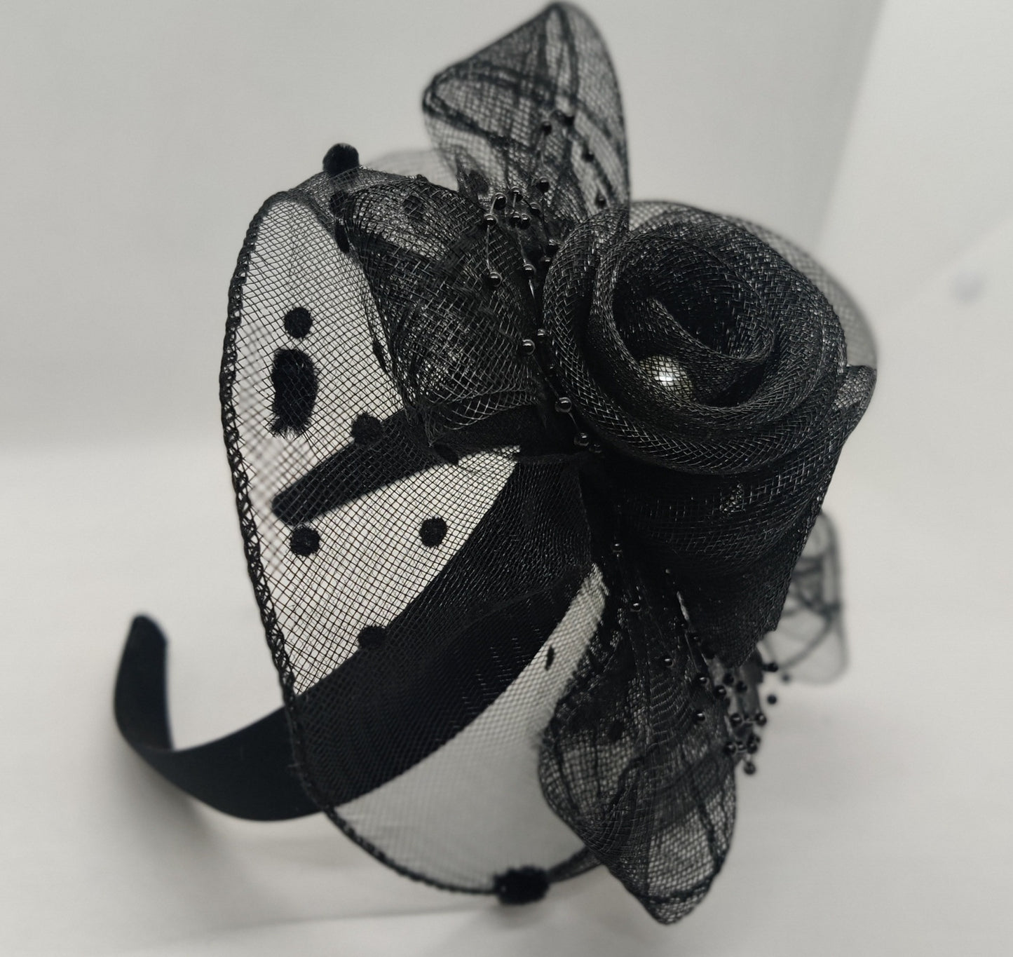 ROSE APPLIQUE PEARL HAT HAIRBAND