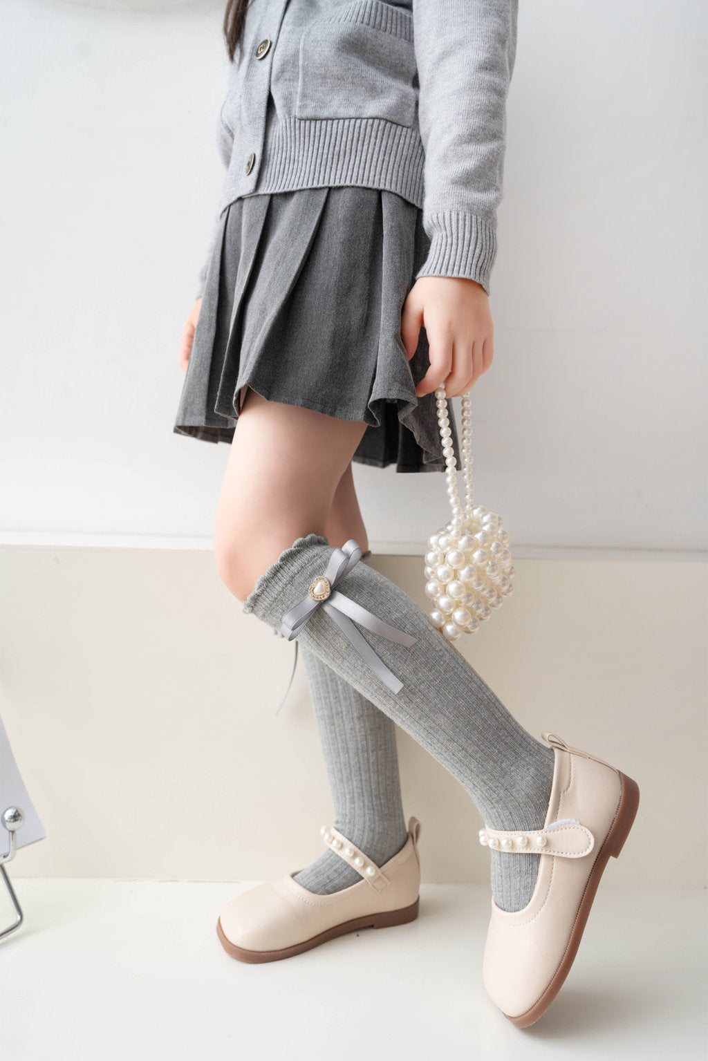HEART & PEARL APPLIQUE KNEE LENGTH SOCKS