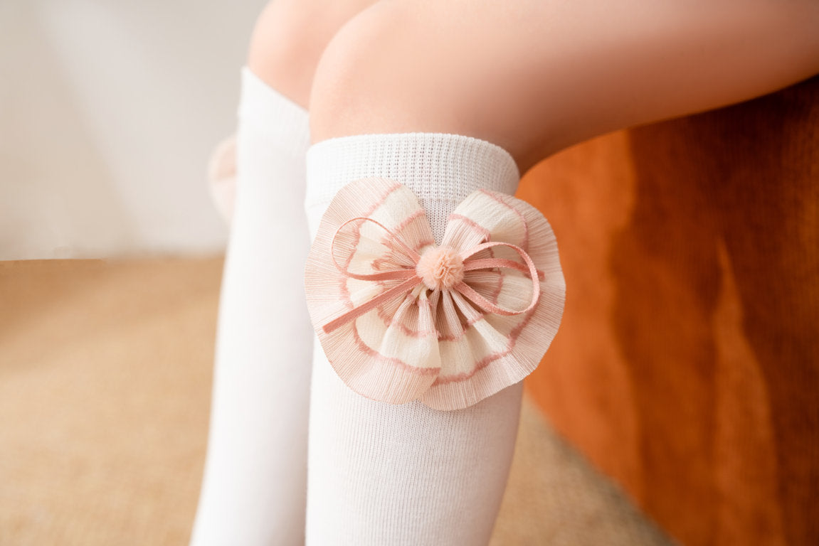 FLOWER APPLIQUE KNEE LENGTH SOCKS