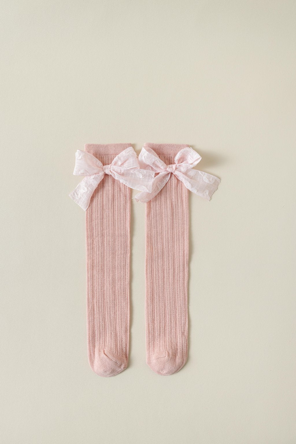 BOW APPLIQUE KNEE LENGTH SOCKS