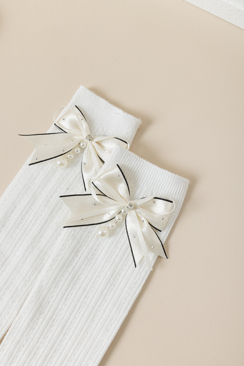 SATIN BOW WITH PEARL APPLIQUE KNEE LENGTH SOCKS