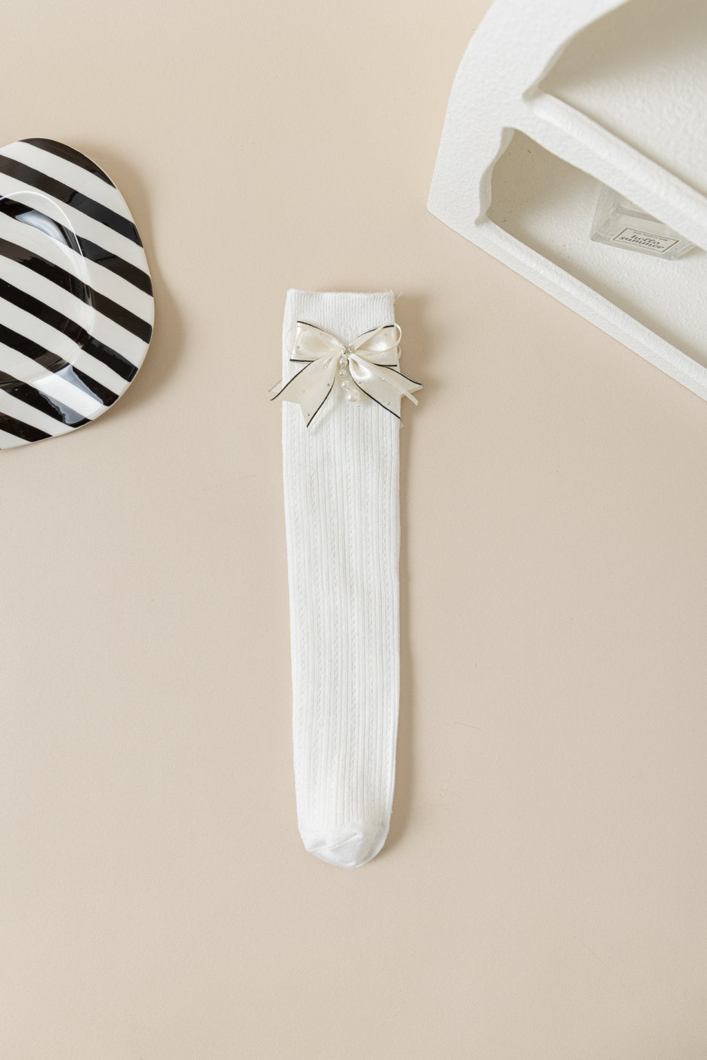 SATIN BOW WITH PEARL APPLIQUE KNEE LENGTH SOCKS