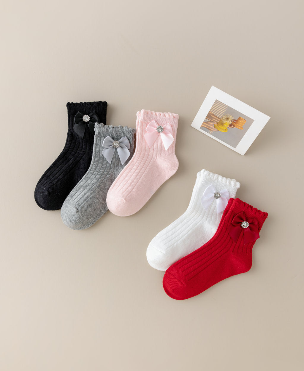 BEADED STONE WITH BOW APPLIQUE ANKLE LENGTH SOCKS