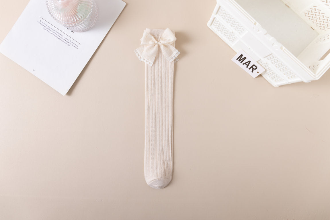 FRILL DETAILED BOW APPLIQUE KNEE LENGTH SOCKS