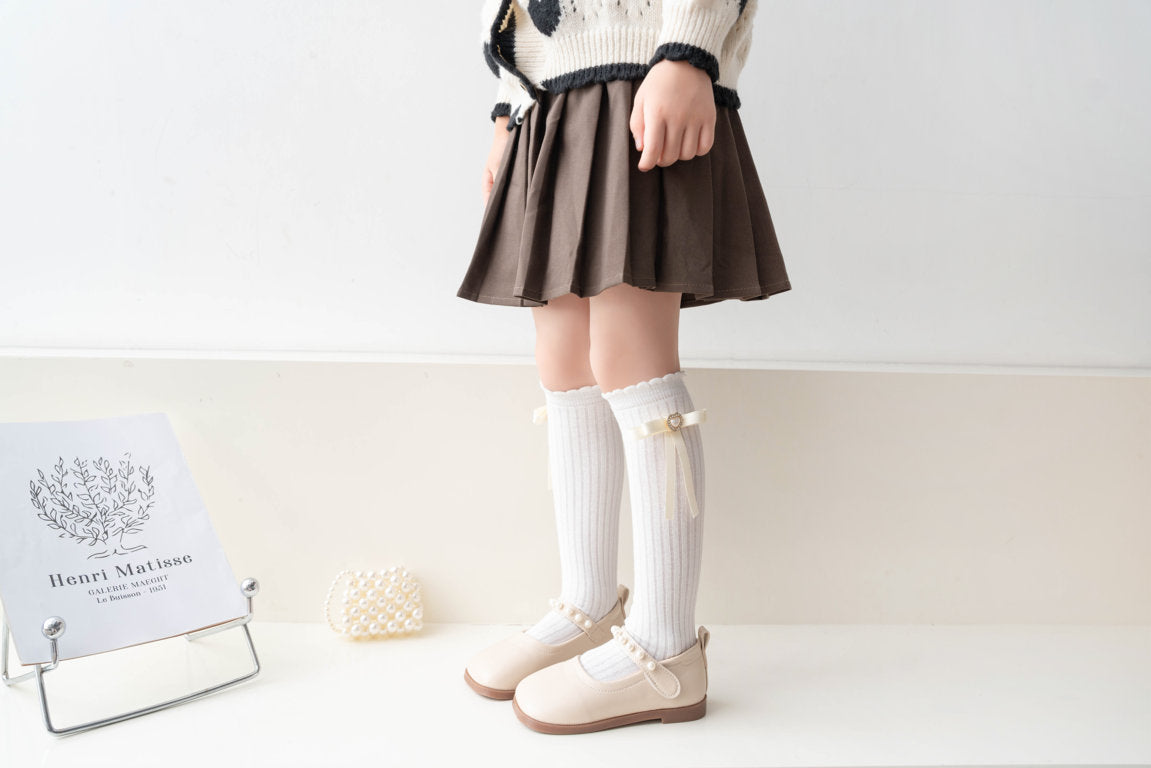 HEART & PEARL APPLIQUE KNEE LENGTH SOCKS