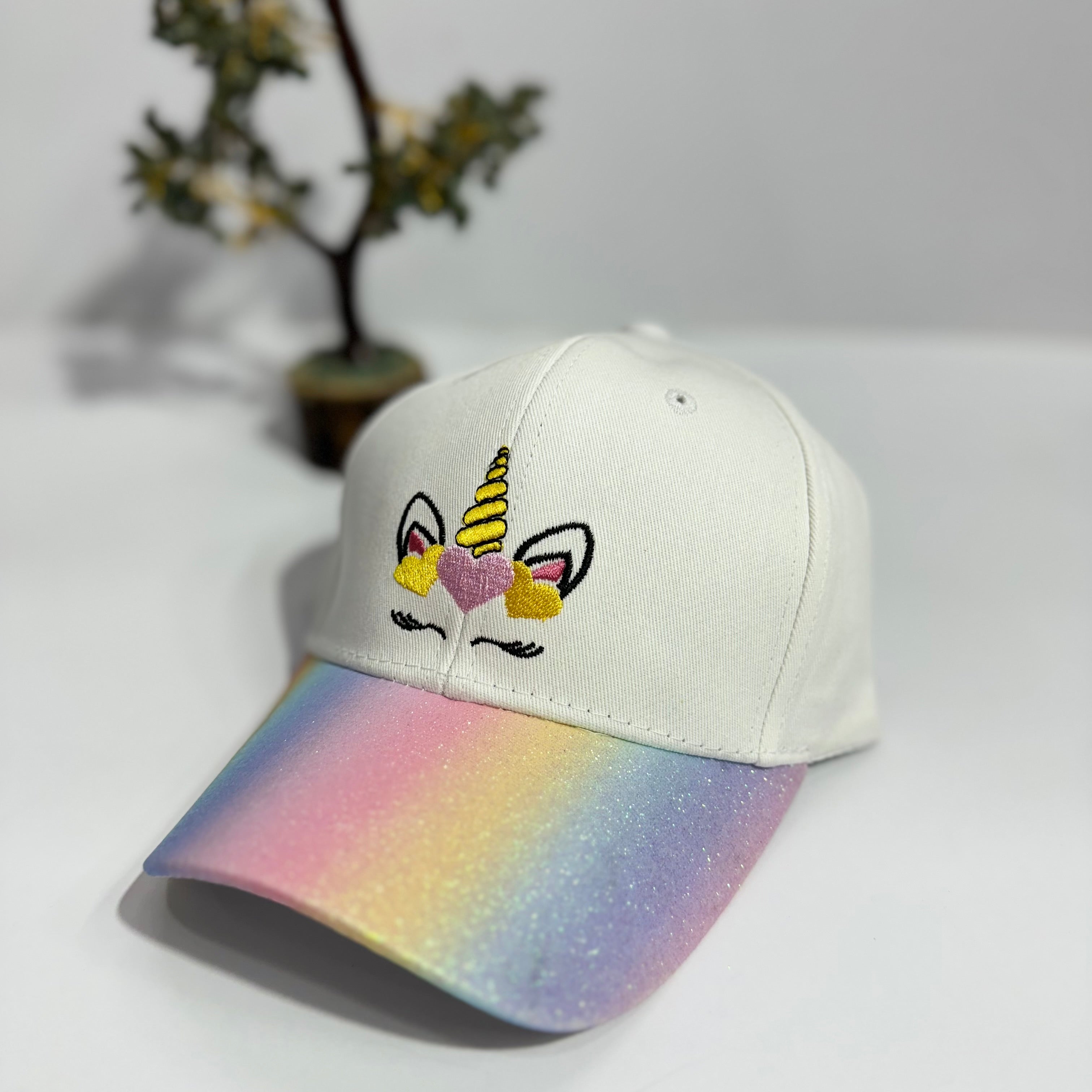 RAINBOW UNICORN GLITTER CAP