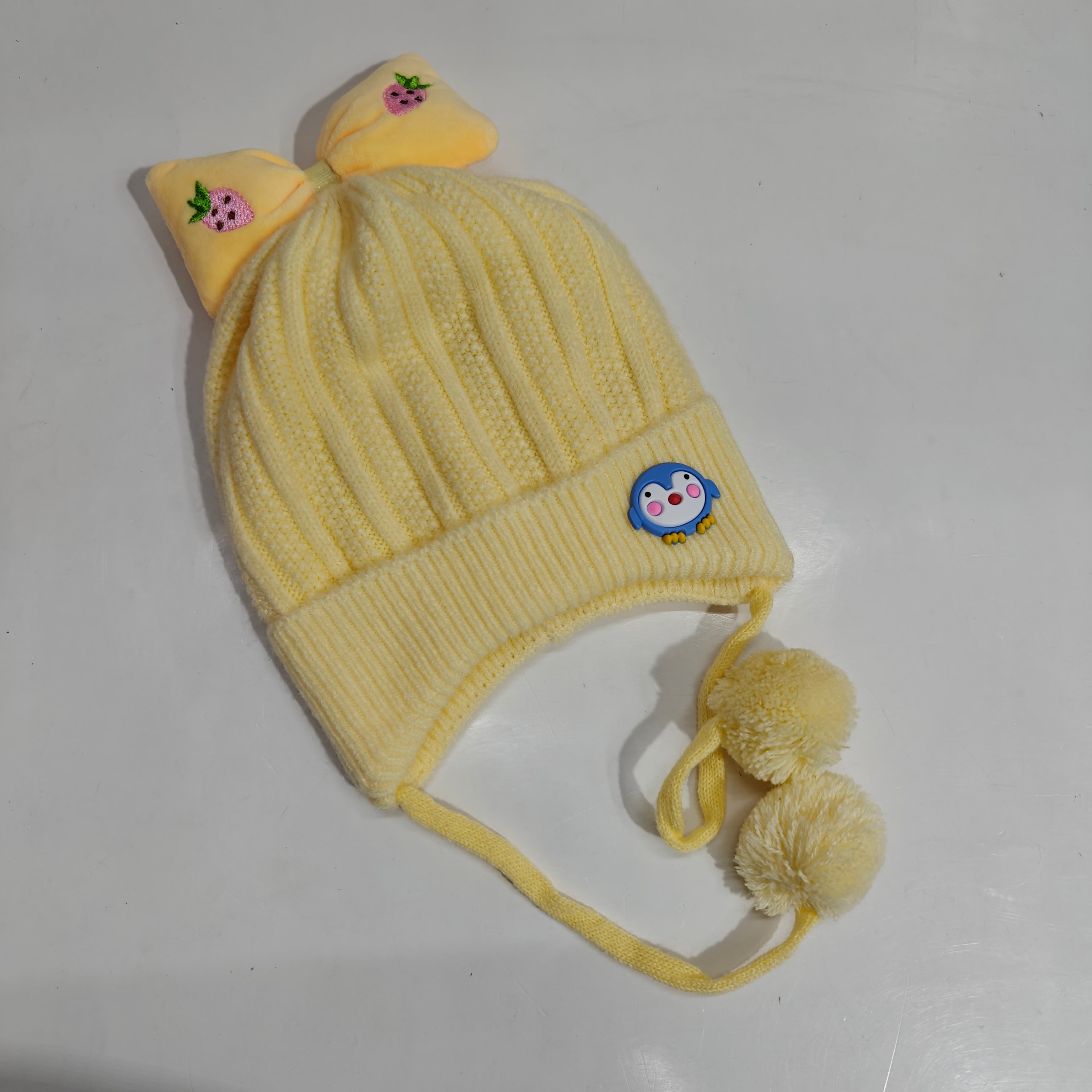 BOW APPLIQUE WINTER CAP