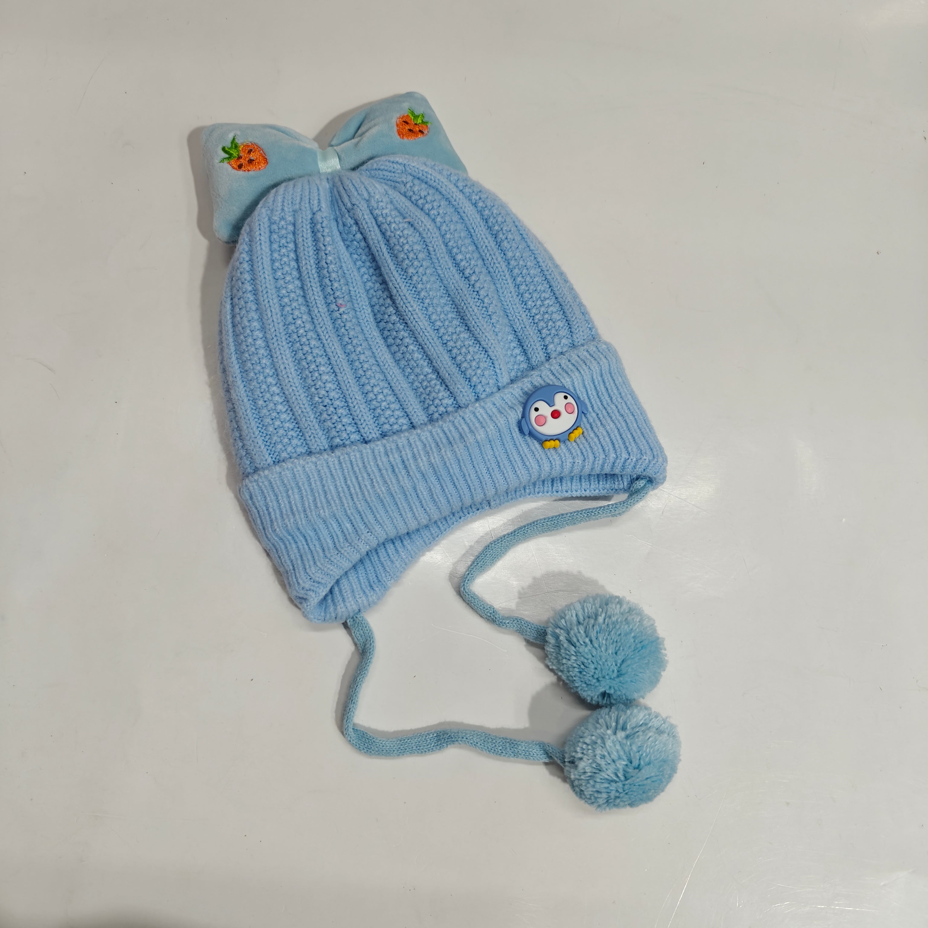 BOW APPLIQUE WINTER CAP