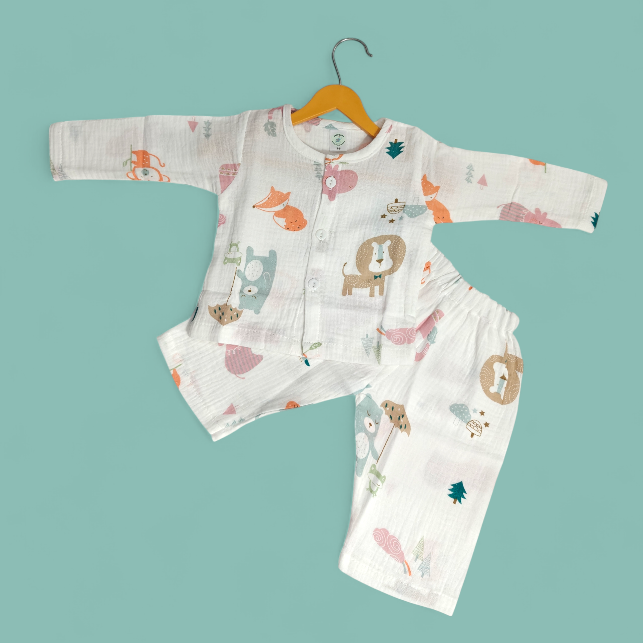 JUNGLE PRINT BUTTON-UP MUSLIN NIGHTSUIT - WHITE