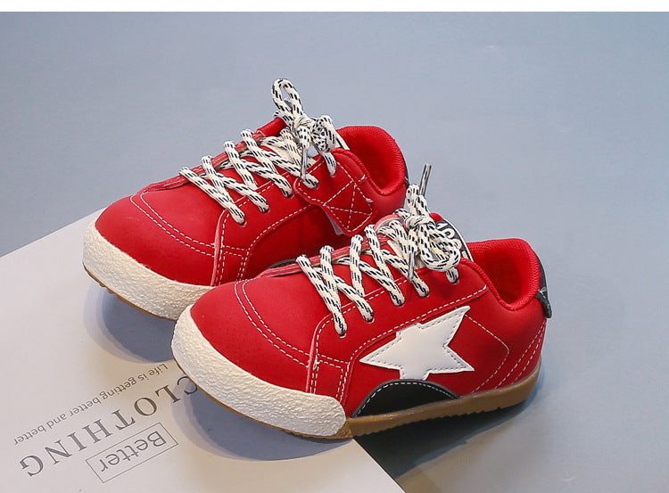 STAR PATCH SNEAKERS - RED