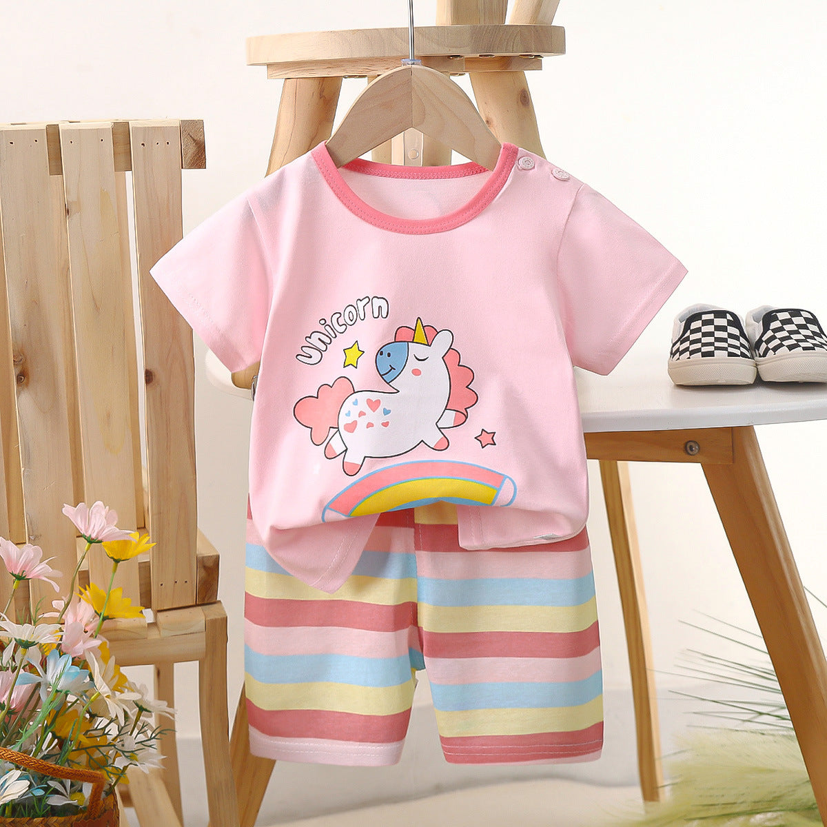 UNICORN PRINT SHORTS & T-SHIRT SET - LIGHT PINK