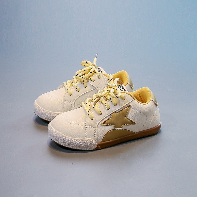 STAR PATCH SNEAKERS - WHITE & GOLD