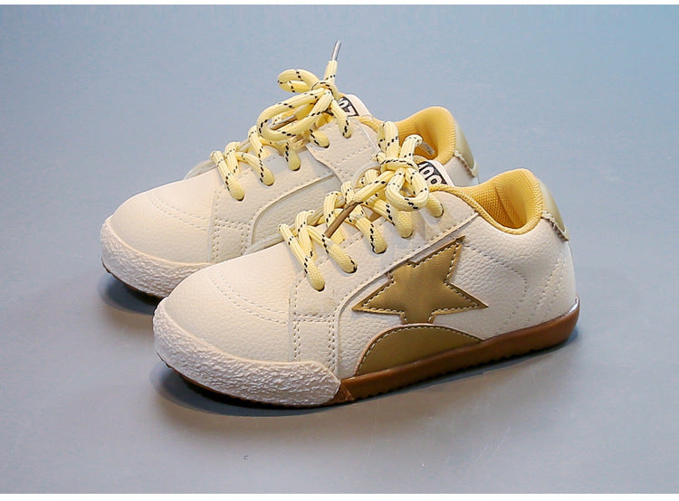STAR PATCH SNEAKERS - WHITE & GOLD