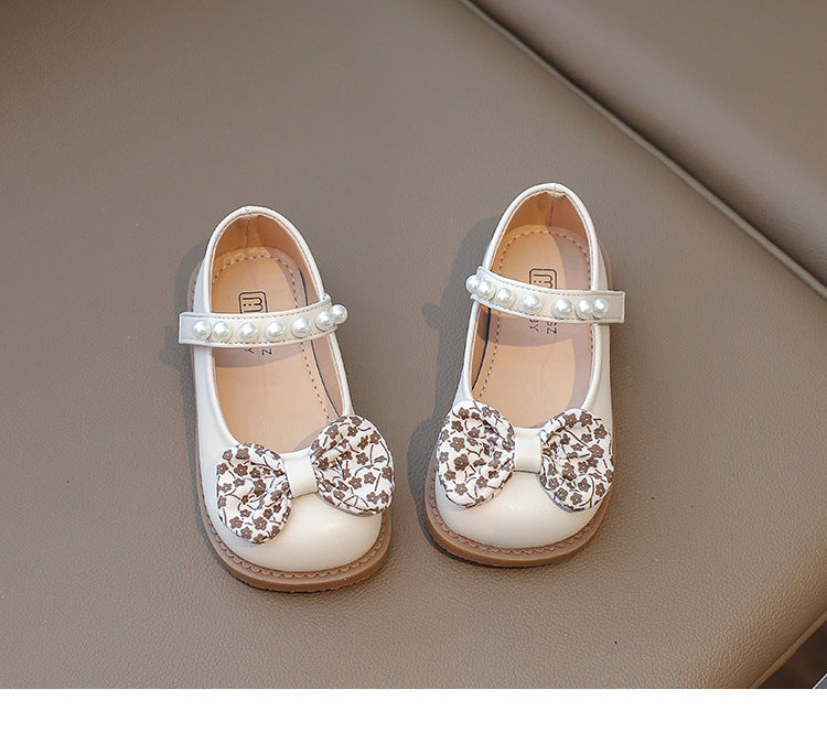 PRINTED BOW APPLIQUE MARY JANE - WHITE