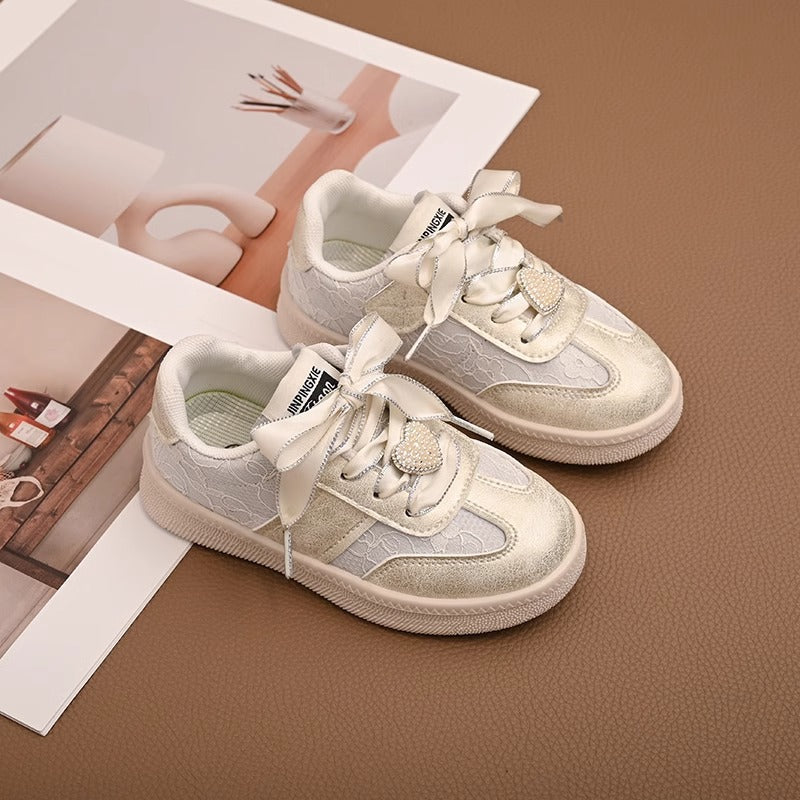 Heart Applique Embroidered Detailed Velcro Closure Sneakers - Beige