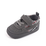 CHECKERED PRINT BOOTIES - GREY