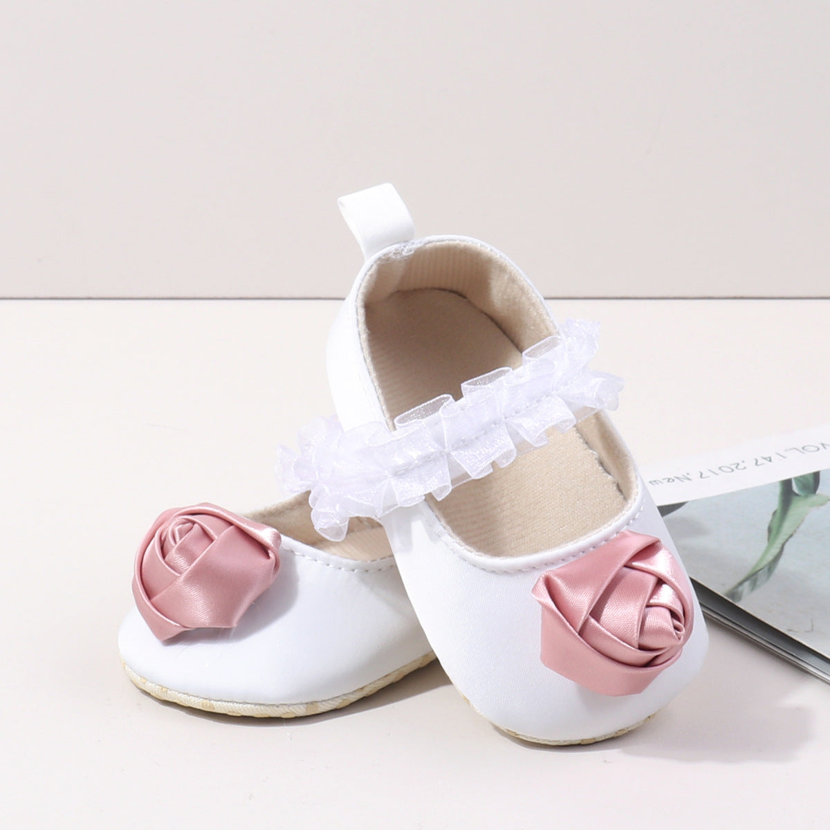 ROSE APPLIQUE BOOTIES - WHITE