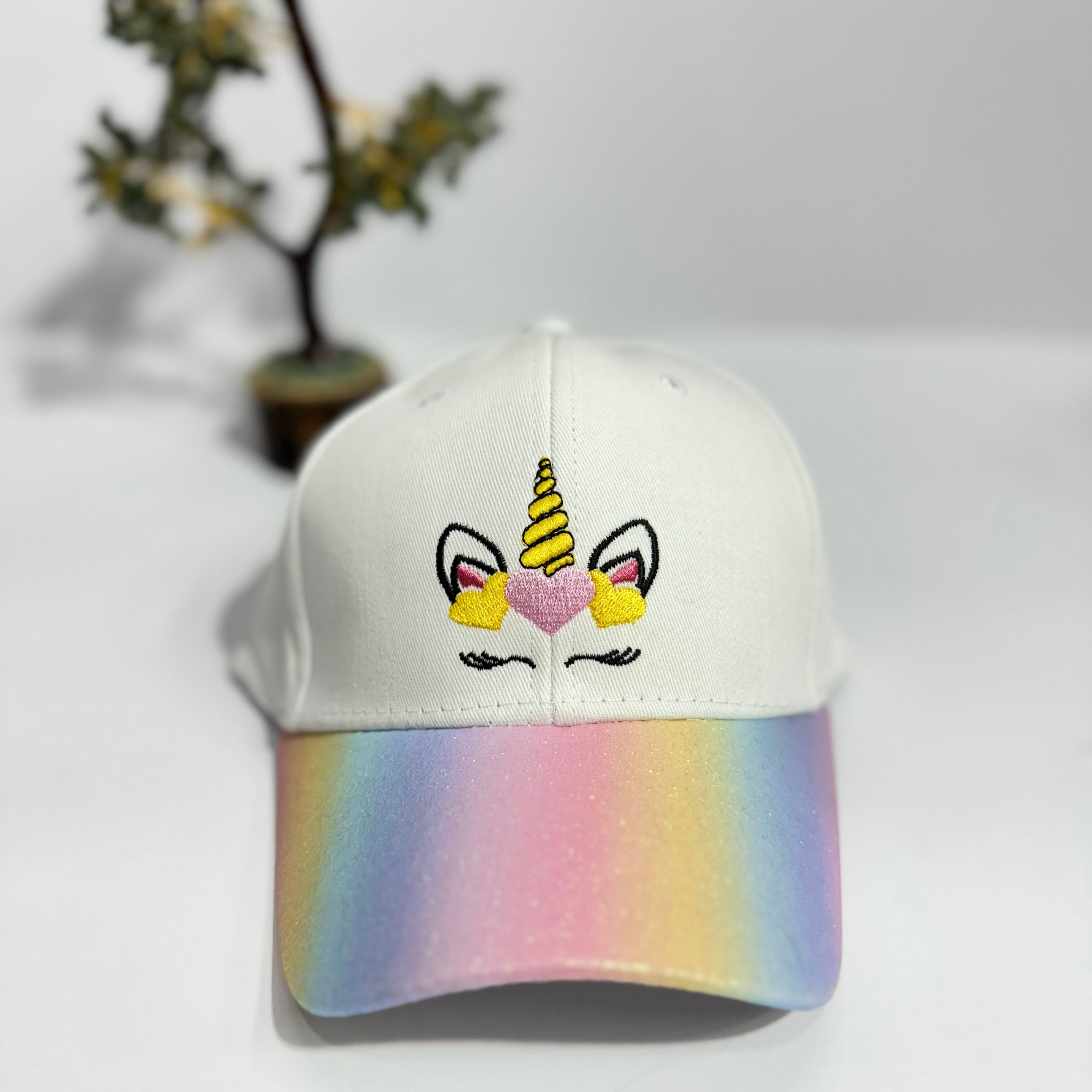 RAINBOW UNICORN GLITTER CAP