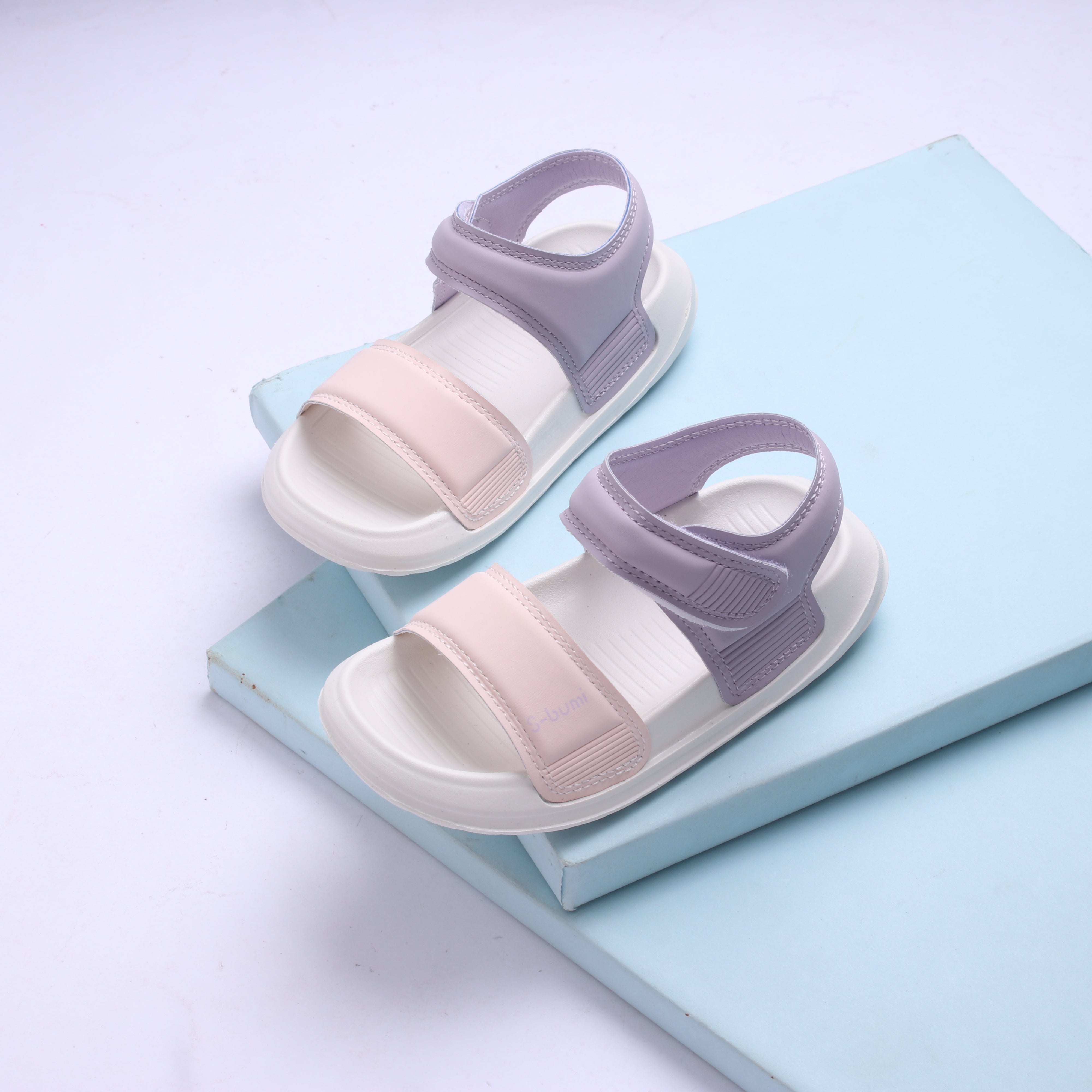 Dual Shade Velcro Closure Sandal - Purple & Pink