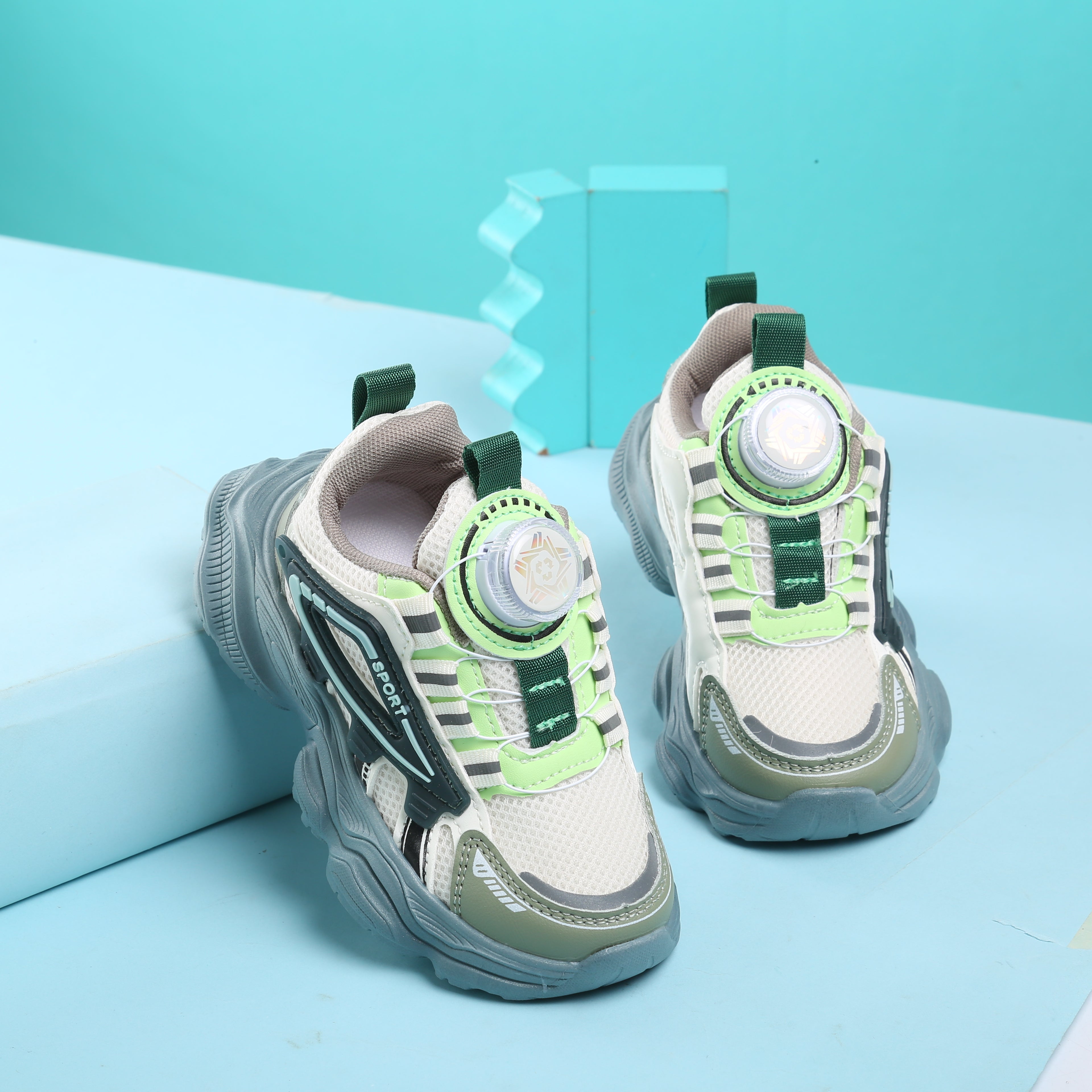 Patch Detailed Swivel Buckle Sports Shoes - GREY & GREEN