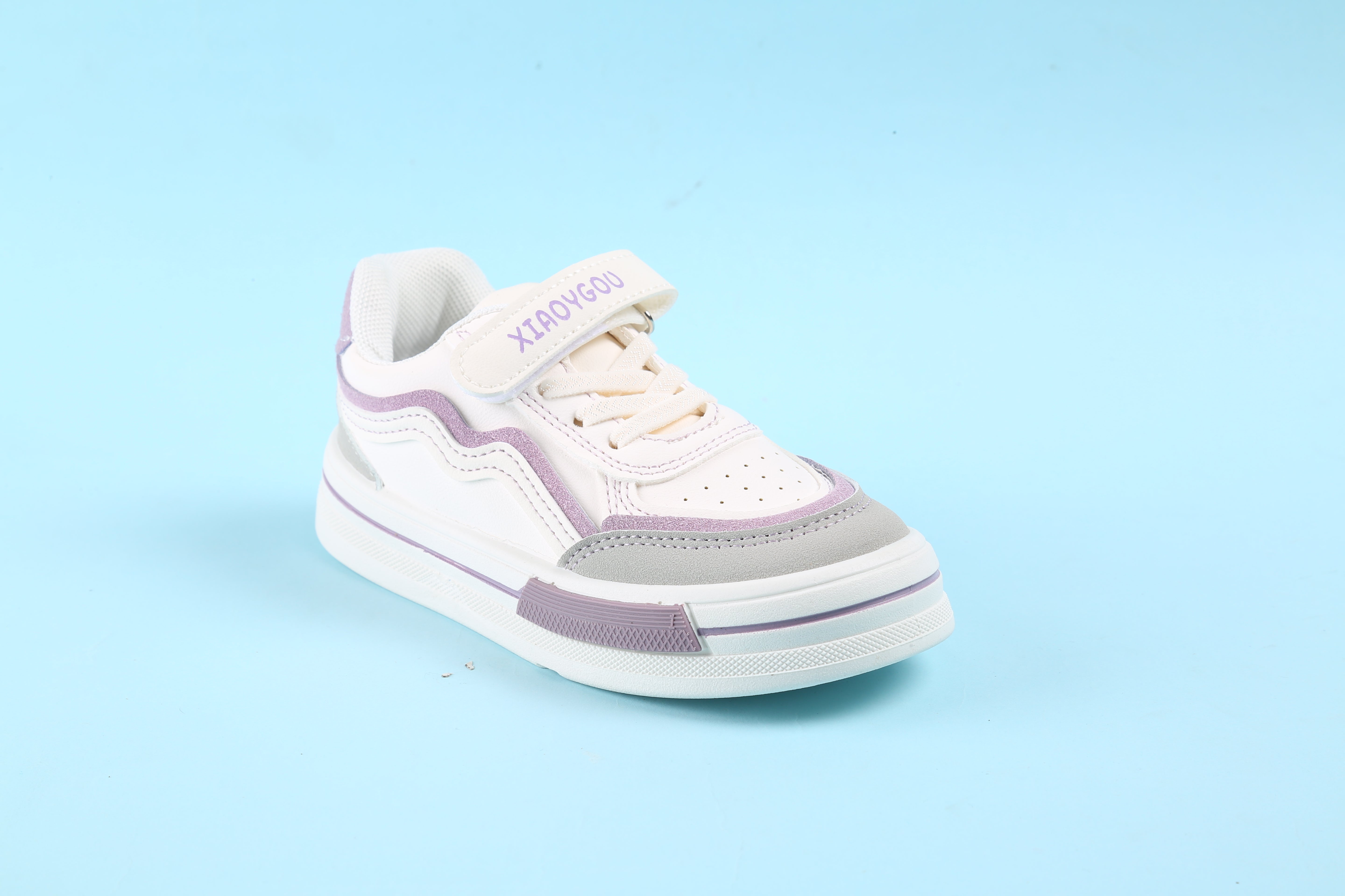 Wave Design Shaded Velcro Closure Sneakers - Purple